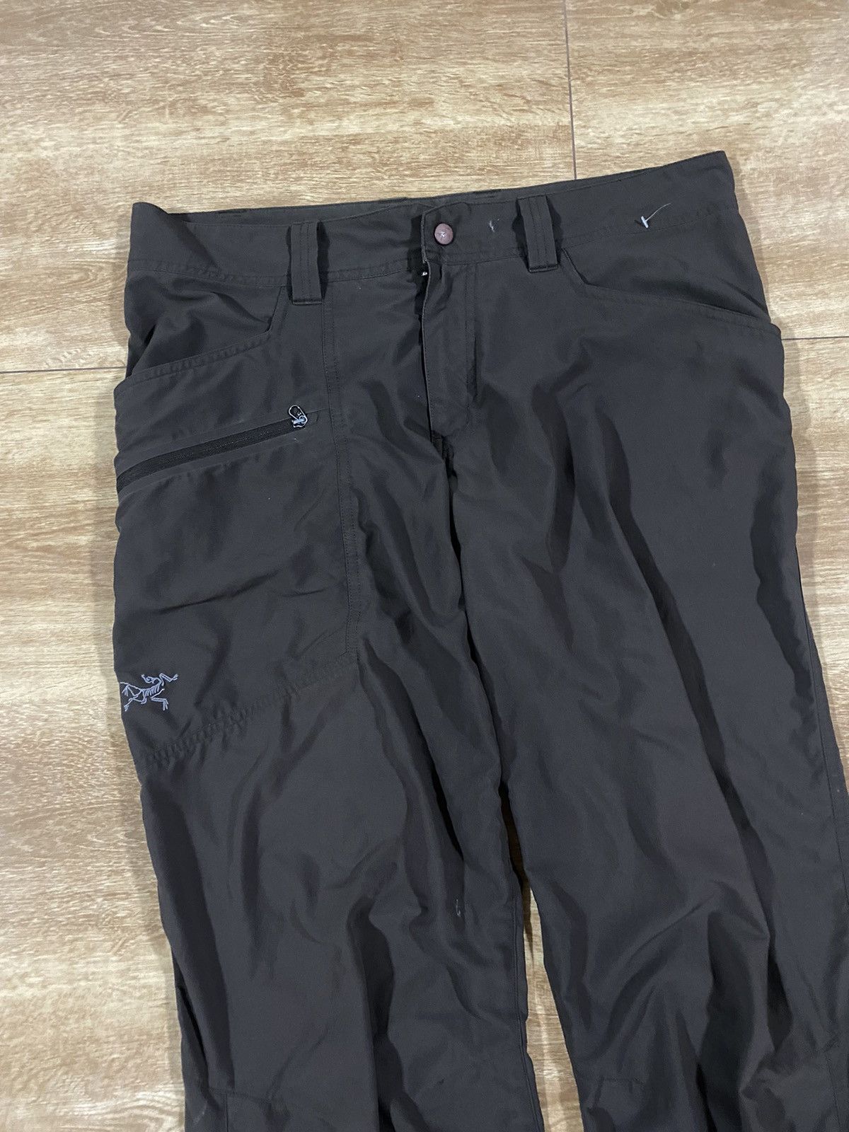 Arc'teryx Arcteryx pant brown Size US 32 / EU 48 - 2 Thumbnail