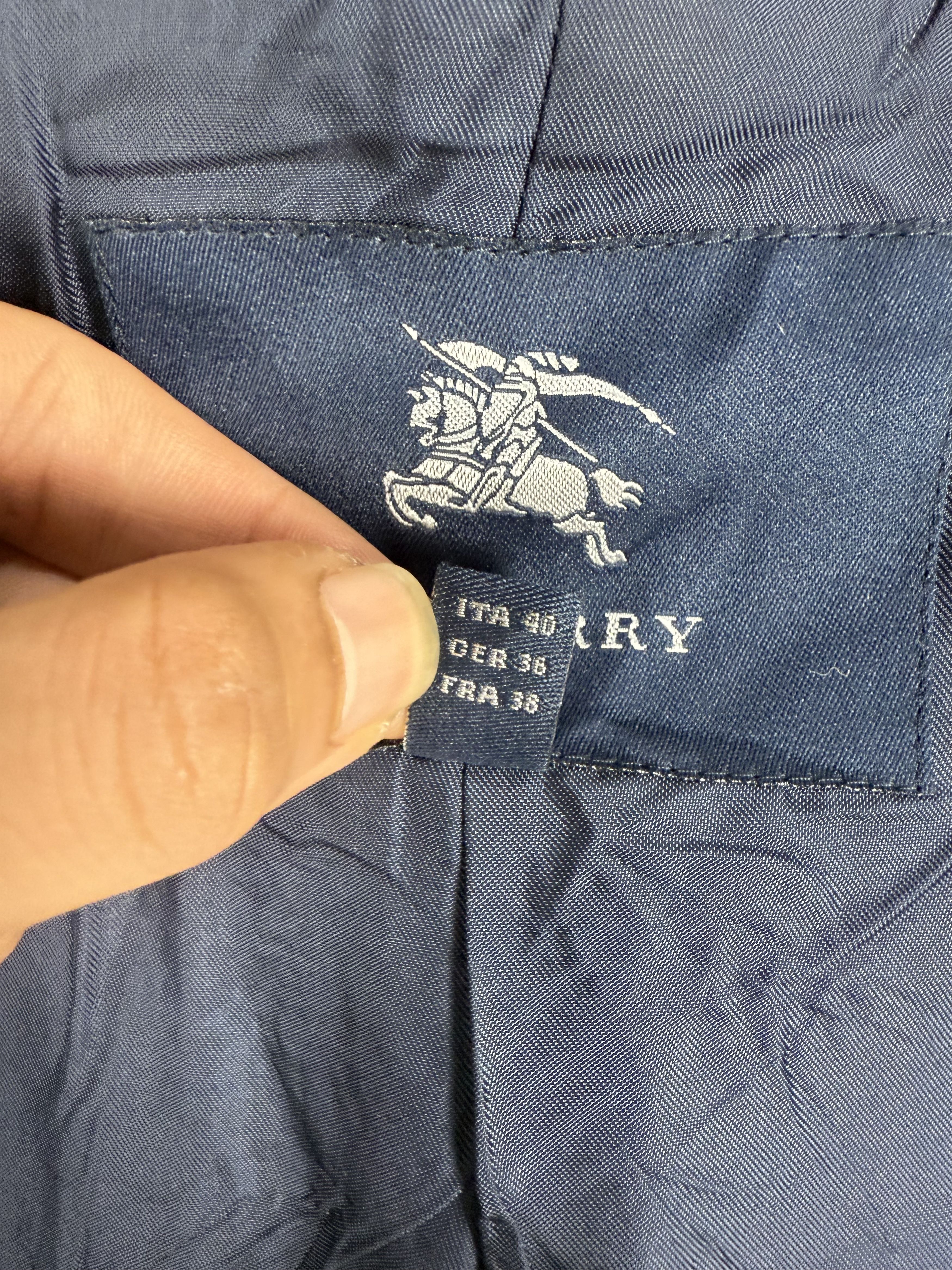 Burberry Vintage Burberry Wool Coat Size M / US 6-8 / IT 42-44 - 7 Thumbnail