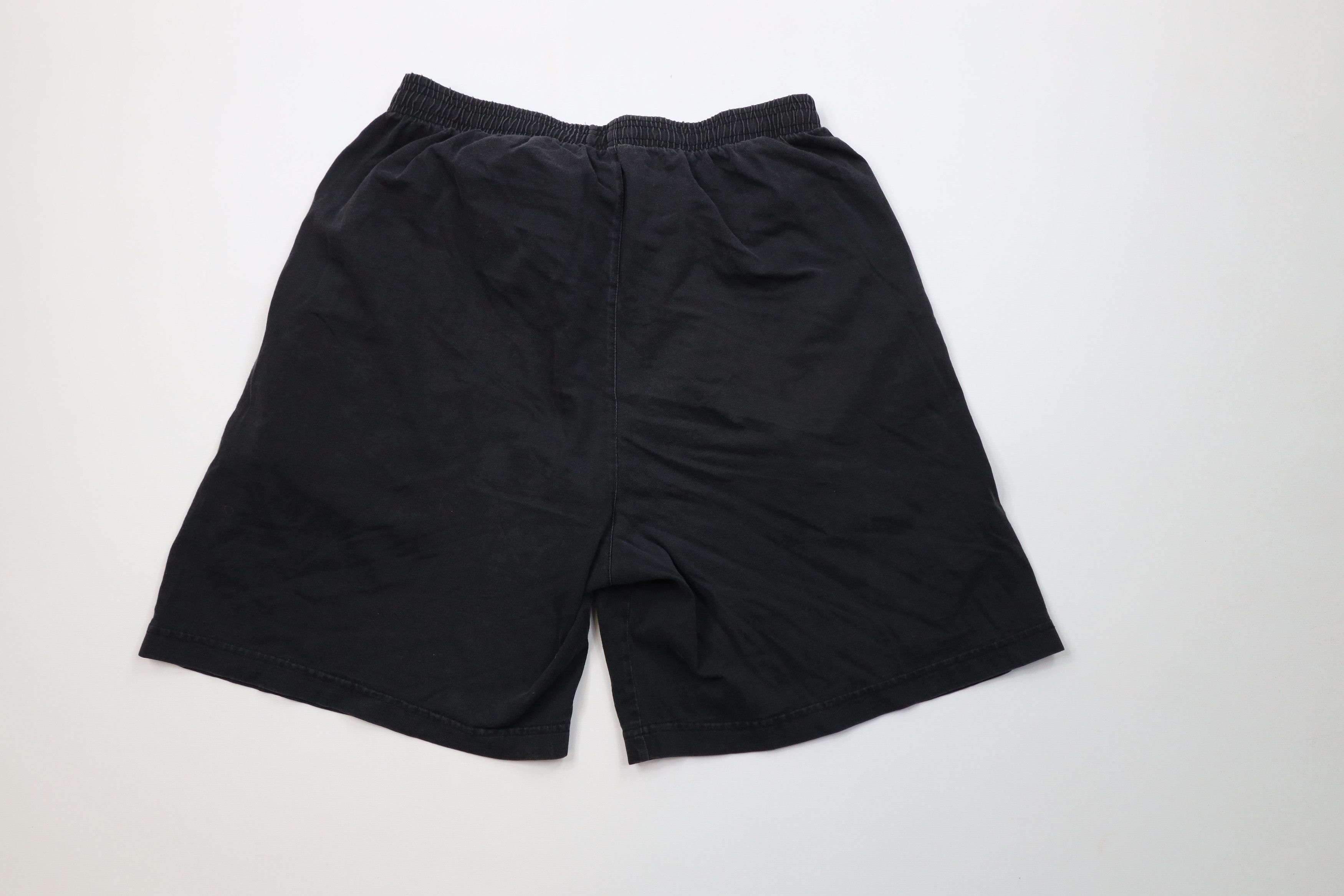 Fila Vintage 90s Fila Spell Out Above Knee Shorts Black Cotton Size US 34 / EU 50 - 14 Thumbnail
