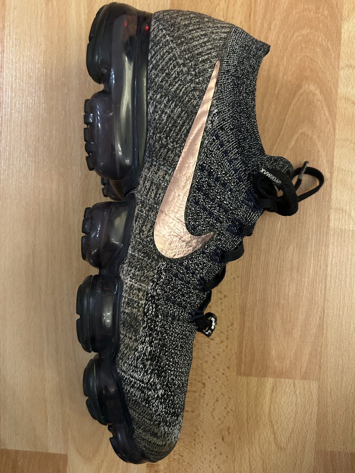 Nike Nike Air VaporMax Flyknit Explorer Dark Size US 11 / EU 44 - 5 Thumbnail