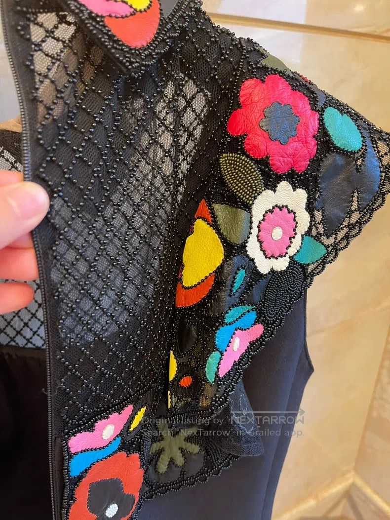 Valentino Valentino Heavy work dress Size M / US 6-8 / IT 42-44 - 6 Thumbnail