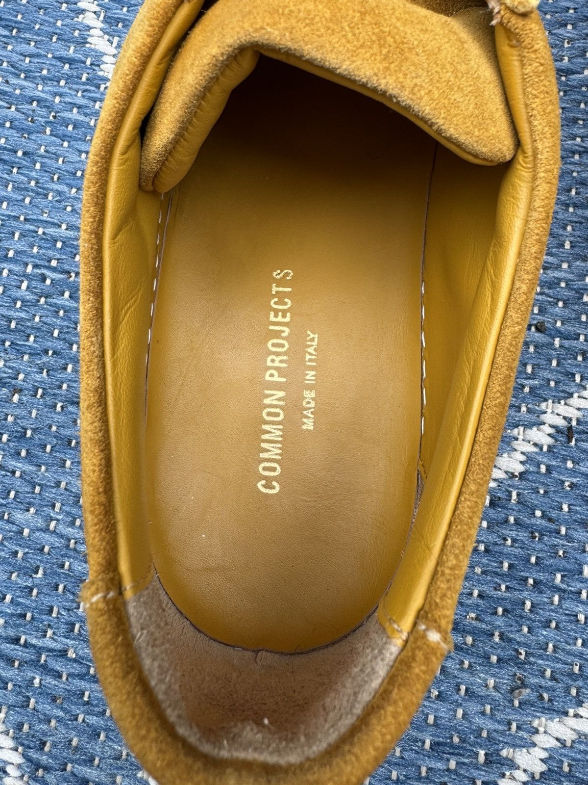 Common Projects Common Projects Achilles low yellow suede size 45–12 Size US 12 / EU 45 - 5 Thumbnail