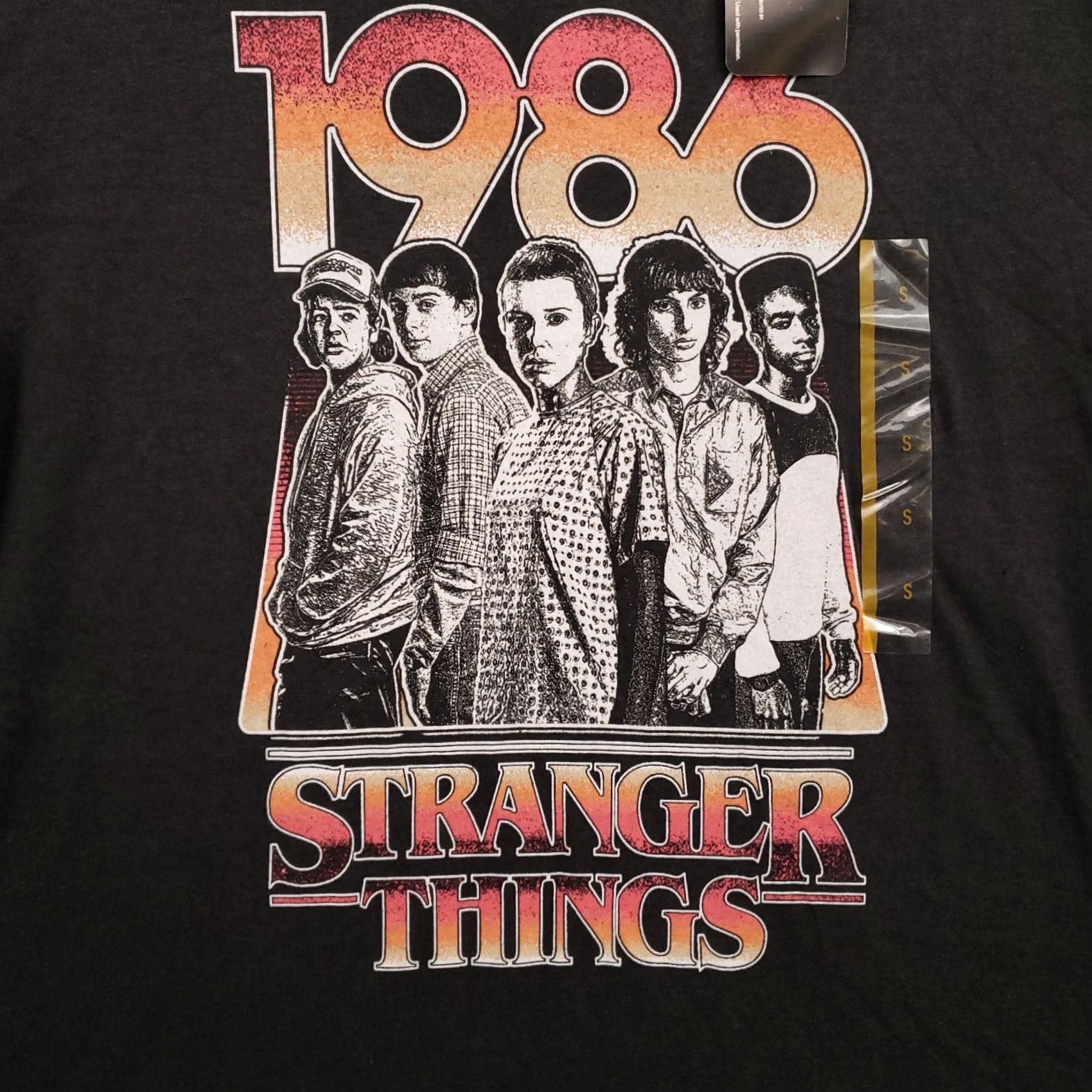 Etro Stranger Things T Shirt Mens Small Gray NEW Short Sleeve Graphic Retro Netflix Size US S / EU 44-46 / 1 - 3 Thumbnail