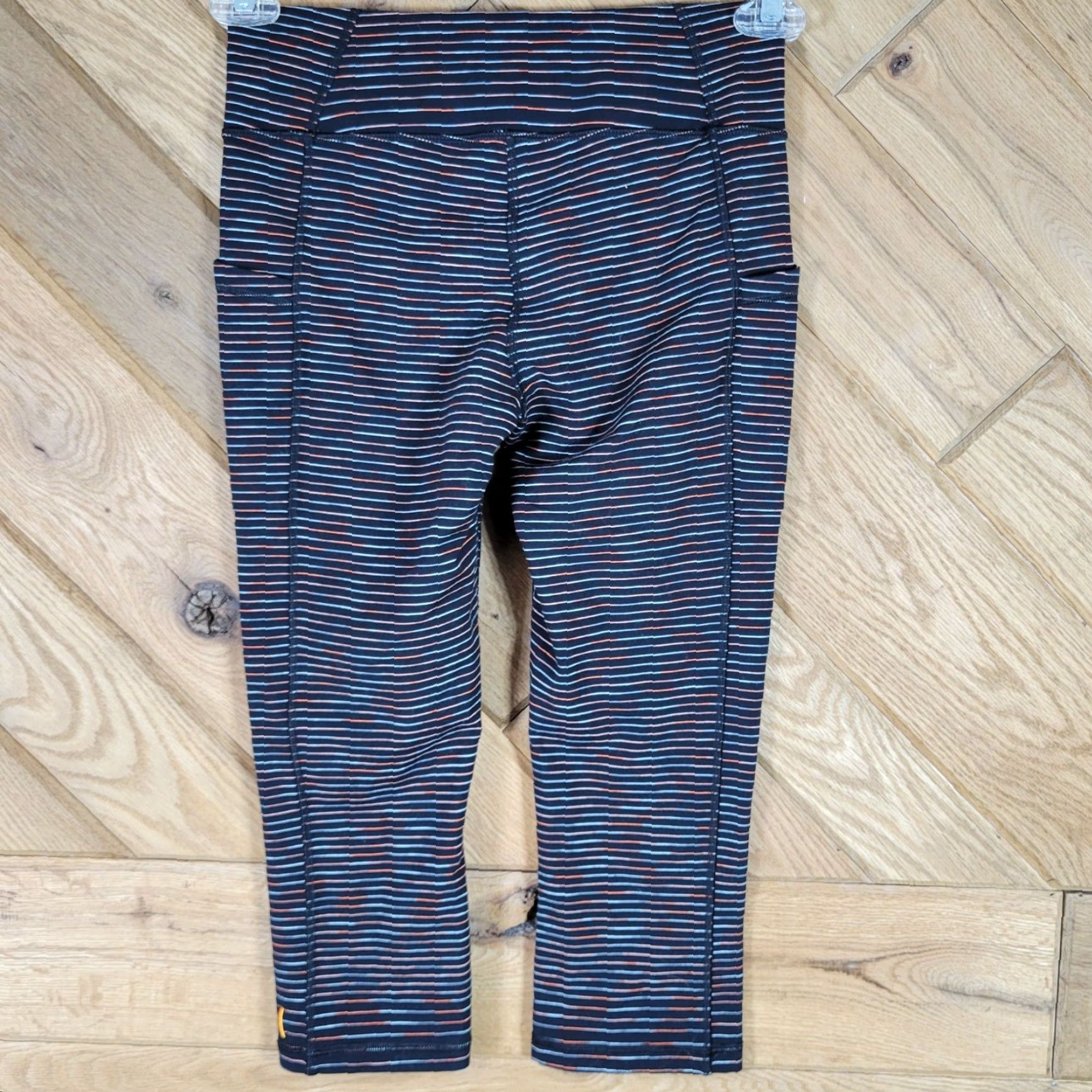 Vintage Lucy Womens Striped Capri Leggings Size S Activewear Size 28" / US 6 / IT 42 - 3 Thumbnail