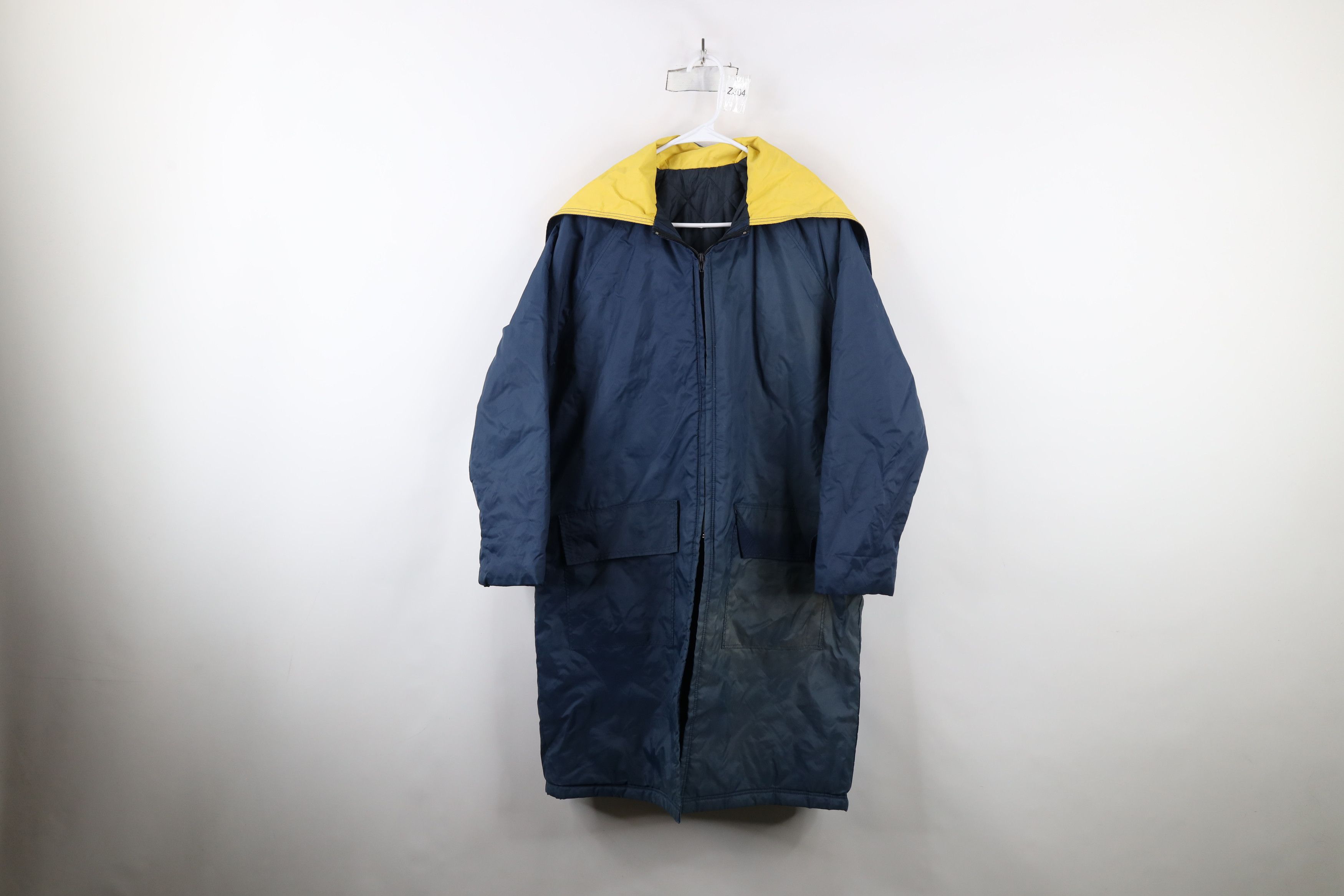 Vintage Vintage 70s 80s Quilted Marching Band Cape Parka Jacket USA Size US S / EU 44-46 / 1 - 1 Thumbnail