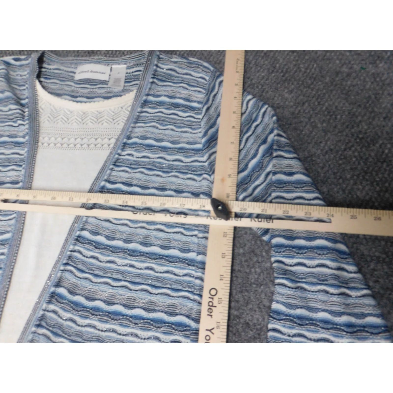 Vintage Alfred Dunner Womens Sweater Medium Blue Pullover Crew Neck Long Sleeve Cap Sleeve Acrylic Knit Stretch Button Casual Regular Modern American Knit Size M / US 6-8 / IT 42-44 - 5 Thumbnail