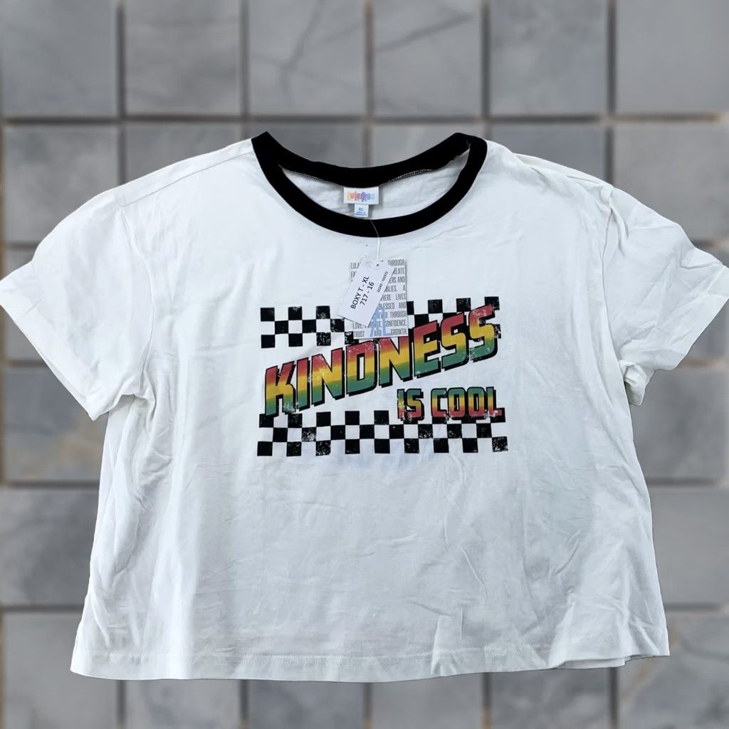 Vintage LuLaRoe Boxy Tee Shirt Womens XL White Black Ringer Kindness Is Cool Crop Top Crew Neck Short Sleeve Size XL / US 12-14 / IT 48-50 - 1 Thumbnail