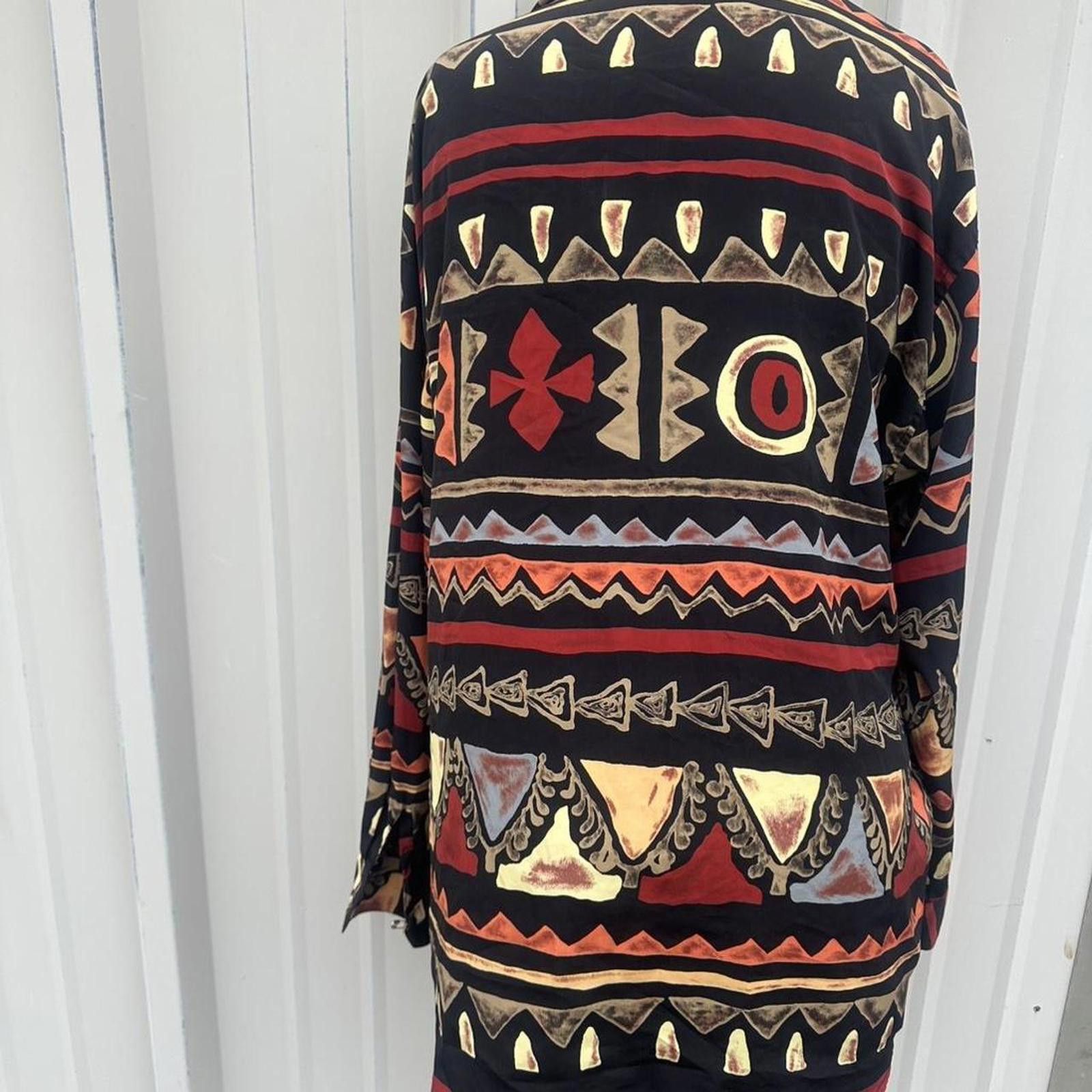 Other Women's Multi and Black Blous Size L / US 10 / IT 46 - 2 Thumbnail