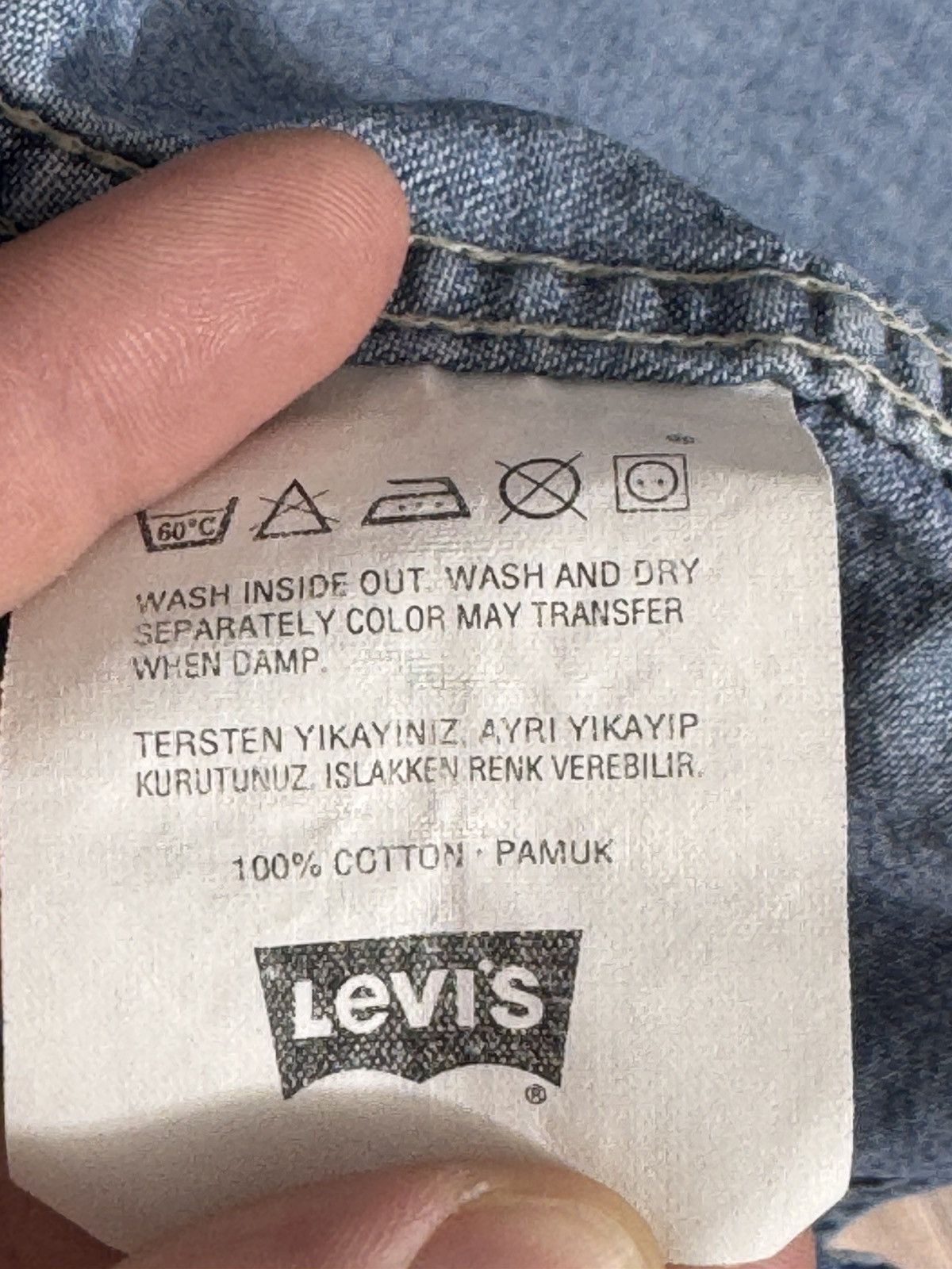 Levi's Vintage Clothing Vintage 1996 Levis Denim Button Up Shirt Size US L / EU 52-54 / 3 - 8 Thumbnail