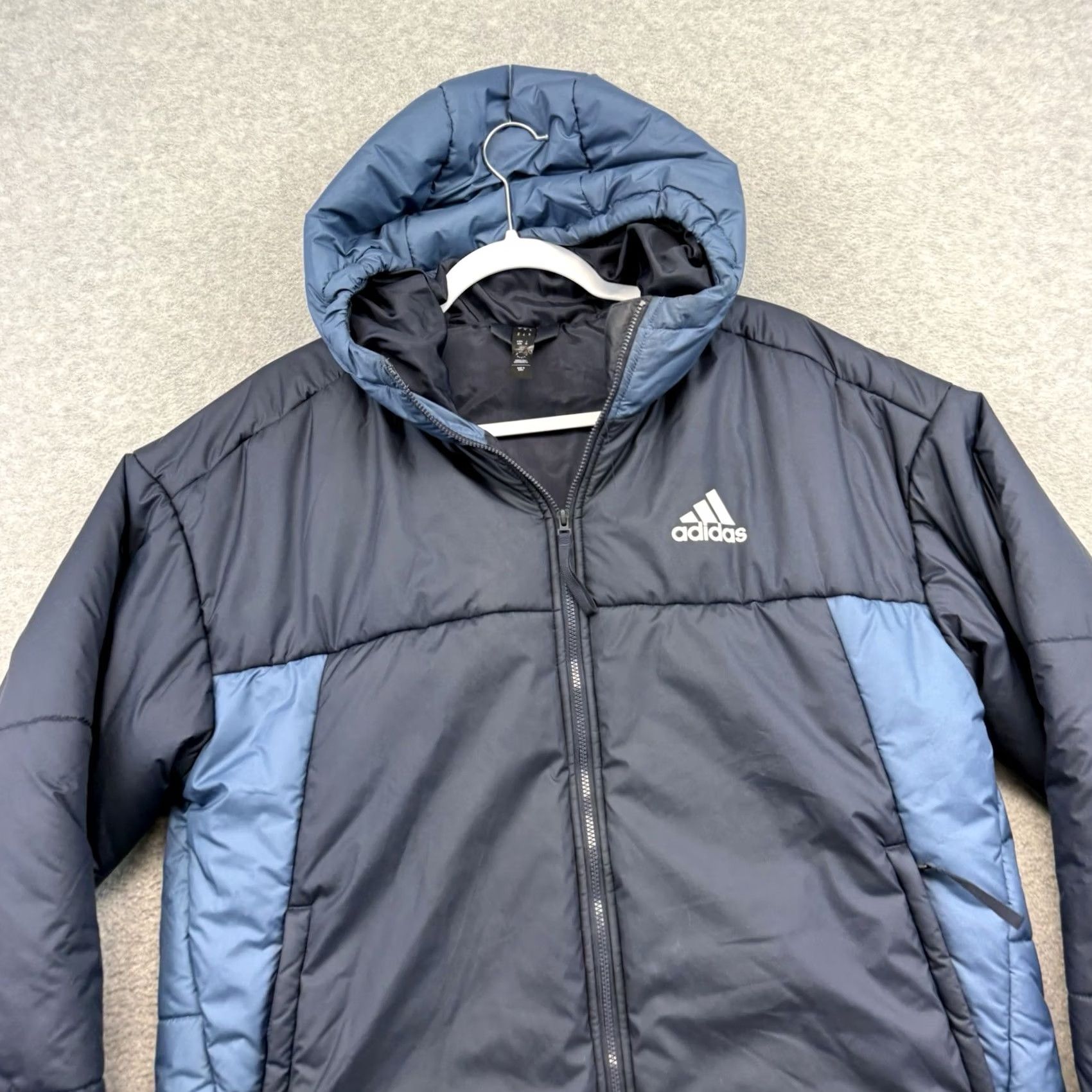 Adidas adidas 3-Stripes Puffy Hooded Jacket Blue M Men’s Winter Shirt? Size US M / EU 48-50 / 2 - 3 Thumbnail