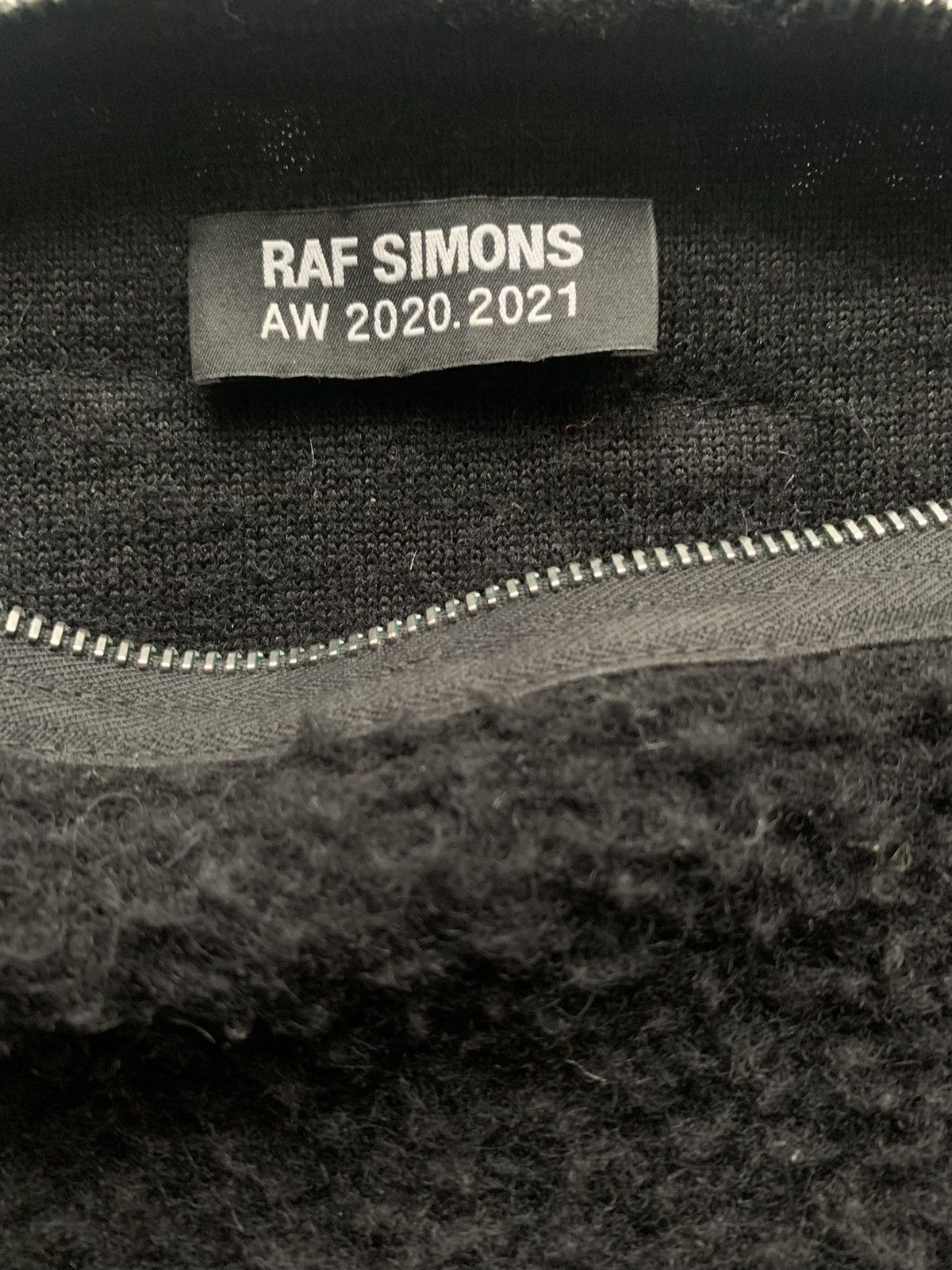 Raf Simons Raf Simons FW20 fleece zip neck vest Size US M / EU 48-50 / 2 - 11 Thumbnail