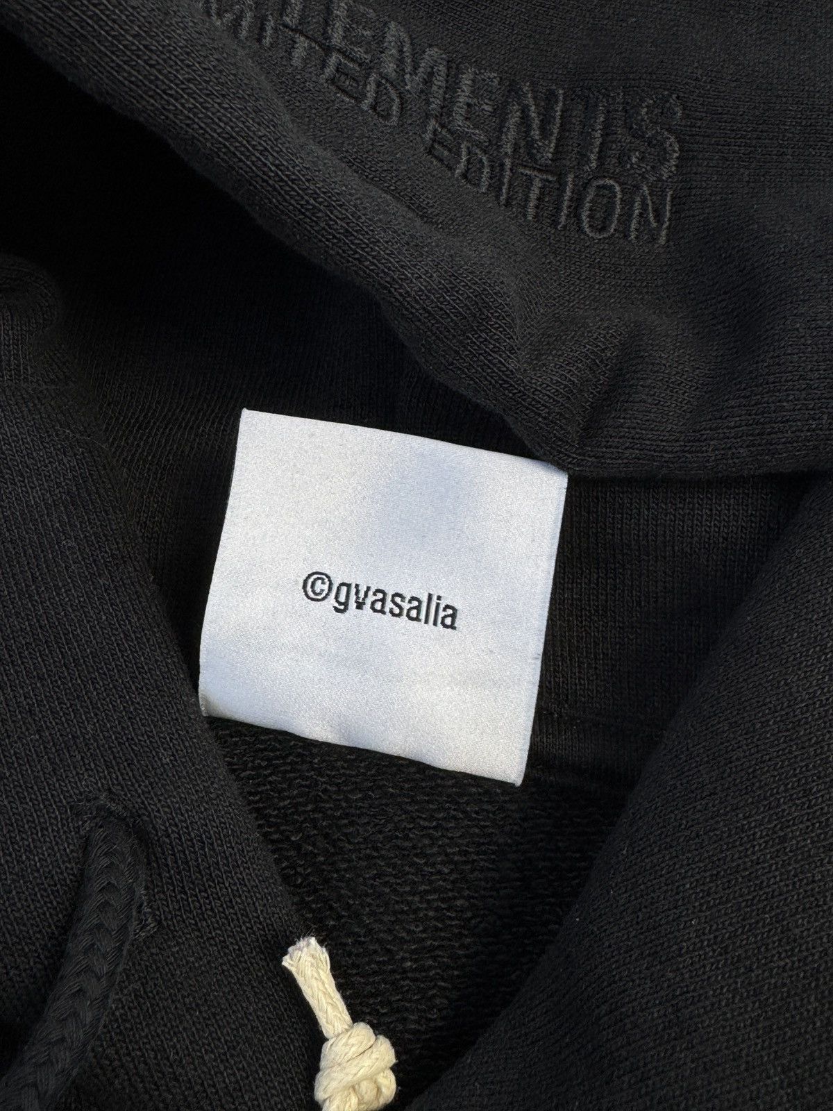Vetements Vetements Hoodie Size US L / EU 52-54 / 3 - 4 Thumbnail