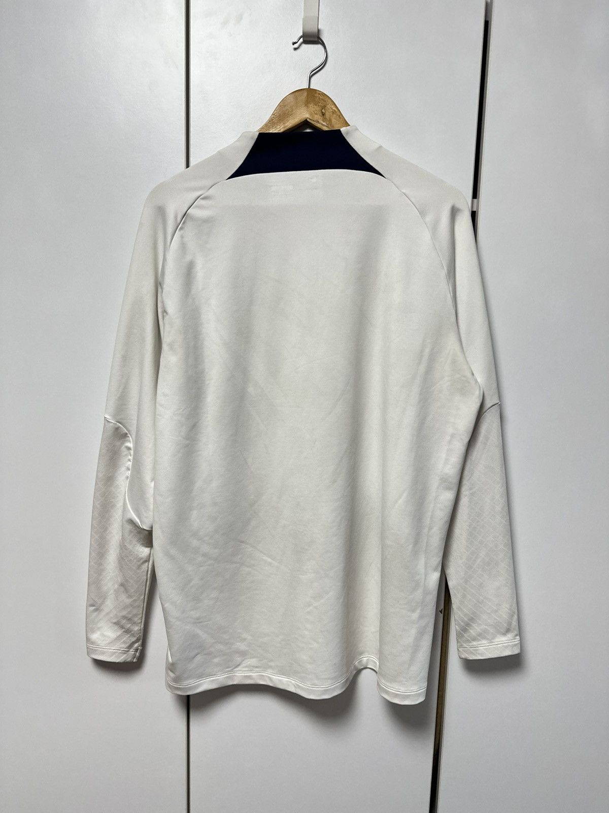 Nike Psg Nike Football Soccer Long Sleeve Paris Streetwear Size US XL / EU 56 / 4 - 8 Thumbnail