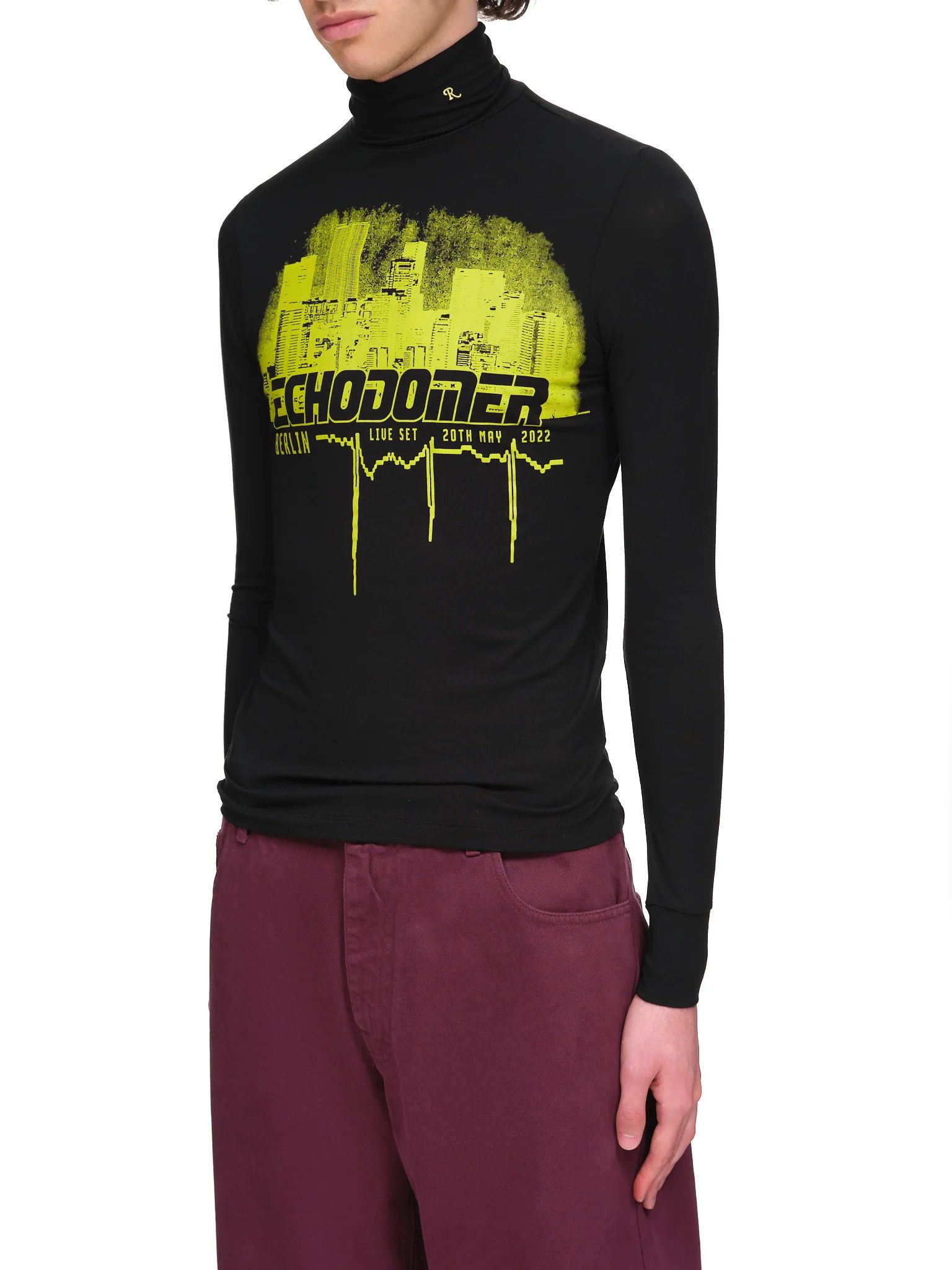 Raf Simons o1y0325 Logo Turtleneck T-Shirt in Black Size US XS / EU 42 / 0 - 3 Thumbnail