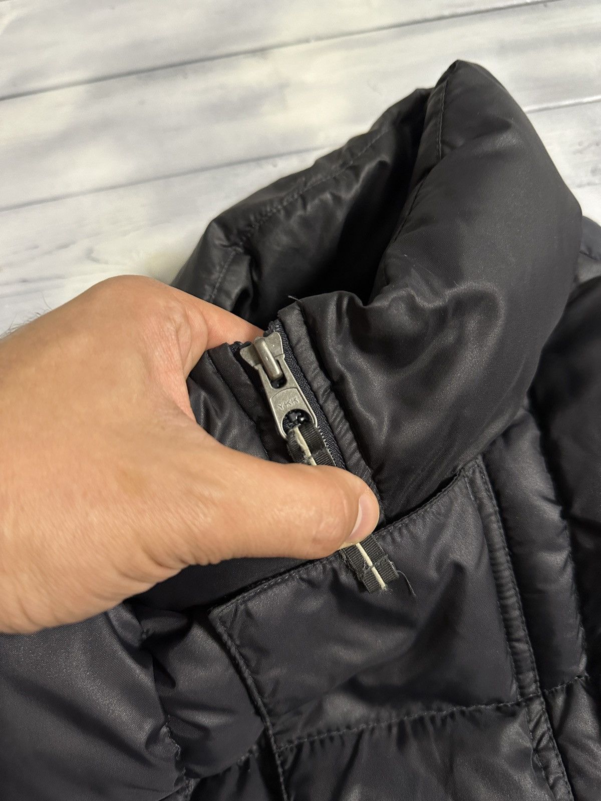 Nike Rare Vintage Nike Down Puffer Jacket Y2K Small Logo. Size US L / EU 52-54 / 3 - 3 Thumbnail
