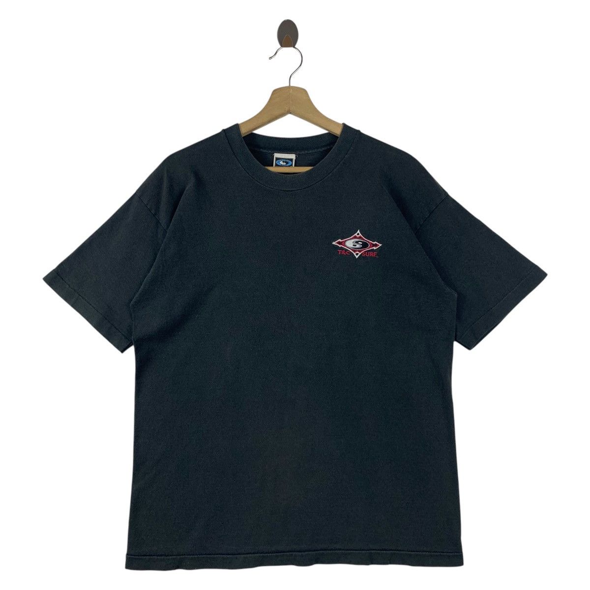 Vintage Vintage 90s T&C SURF Surfing Small logo tee Size US L / EU 52-54 / 3 - 1 Thumbnail
