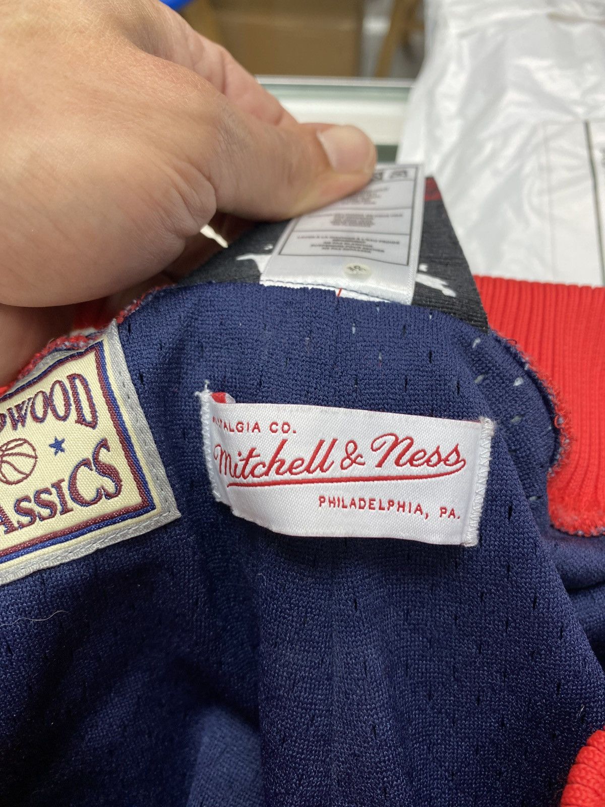 Just Don Just Don Houston rockets shorts navy red small authentic Size US 30 / EU 46 - 12 Thumbnail
