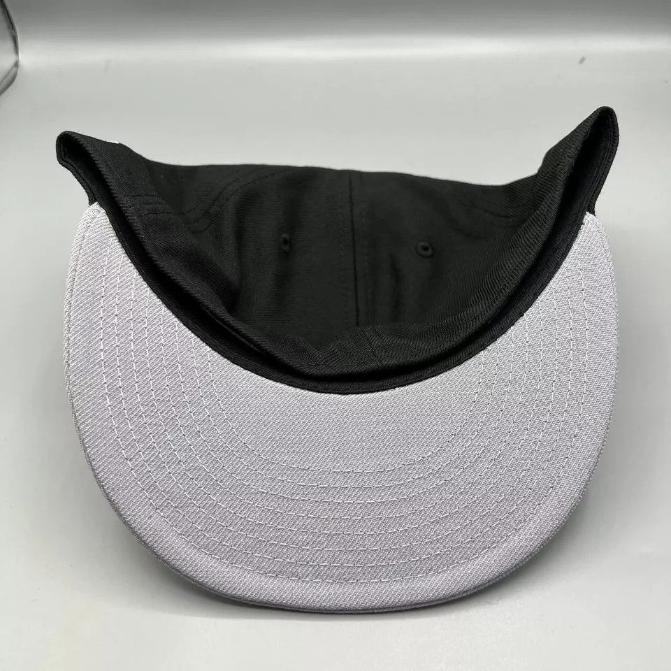 New Era Undefeated Hat Men 7 5/8 59Fifty New Era Fitted Cap New Wool Size ONE SIZE - 7 Thumbnail