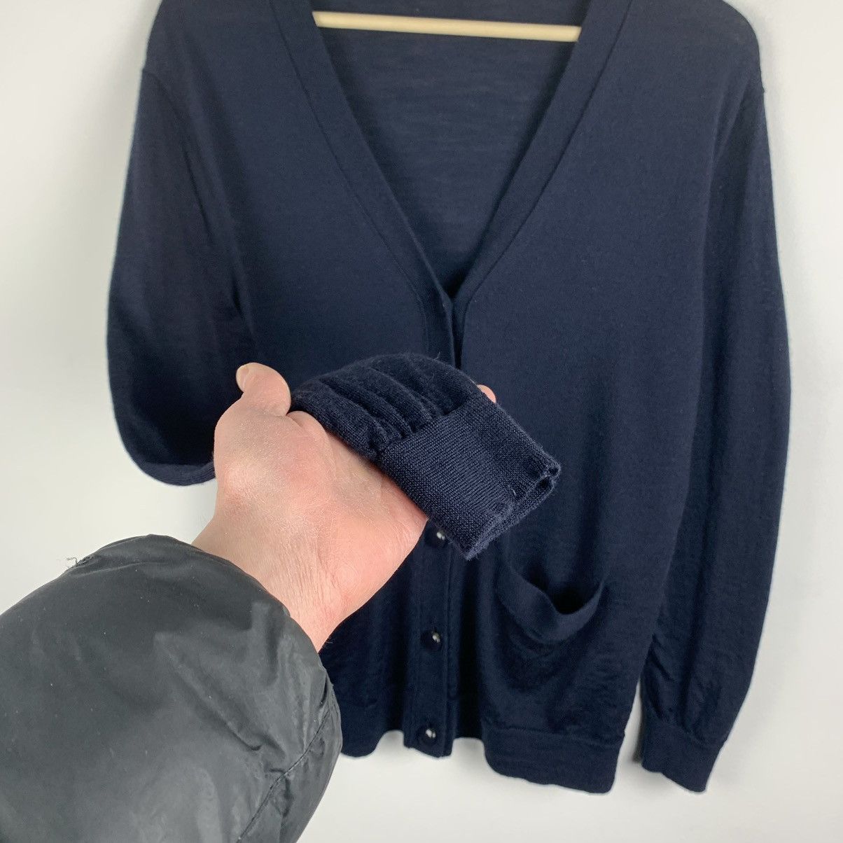 Tory Burch Tory Burch Merino Wool Cardigan Buttons Up V-Neck Size L Size L / US 10 / IT 46 - 9 Thumbnail