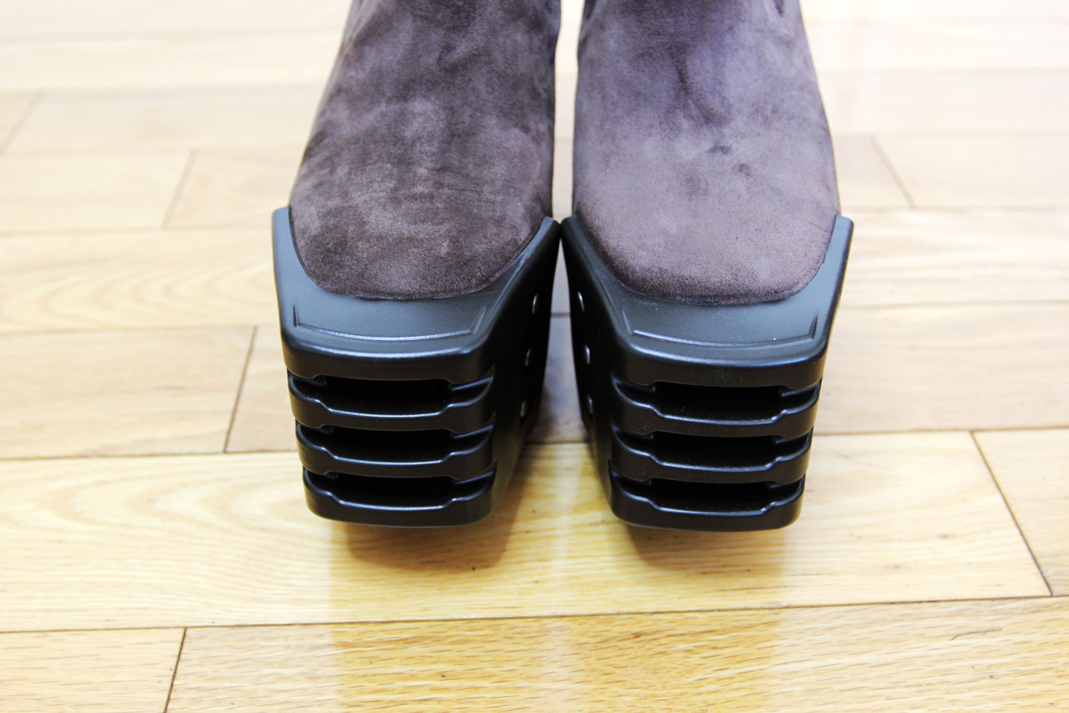 Rick Owens BNWT AW25 RICK OWENS "CONCORDIANS" GRILLED WEDGE BEATLE 38 Size US 8 / IT 38 - 11 Thumbnail
