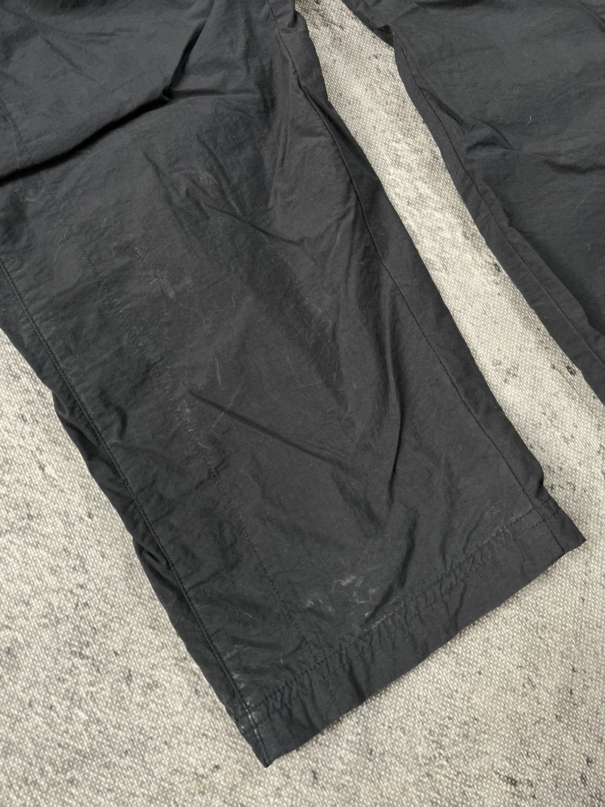 Nike × Vintage Nike - grey loose fit swoosh trackpants Size US 34 / EU 50 - 5 Thumbnail
