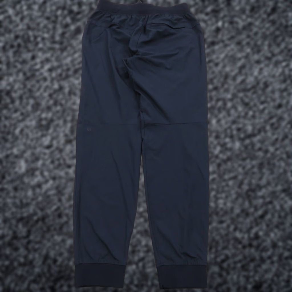 Lululemon Lululemon ABC Jogger Mens Medium Warpstreme Navy Blue Tapered Joggers Pant 30x30 Size US 30 / EU 46 - 1 Thumbnail