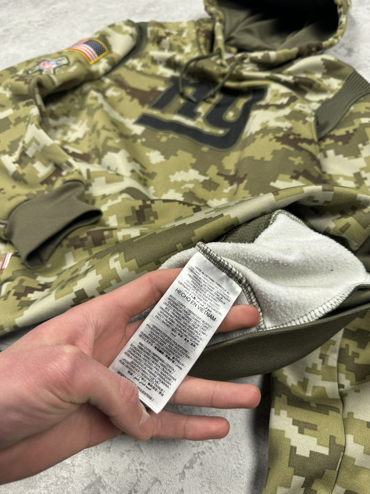 NFL Nike New York Giants Salute To Service Hoodie Camo Size M Size US M / EU 48-50 / 2 - 16 Thumbnail