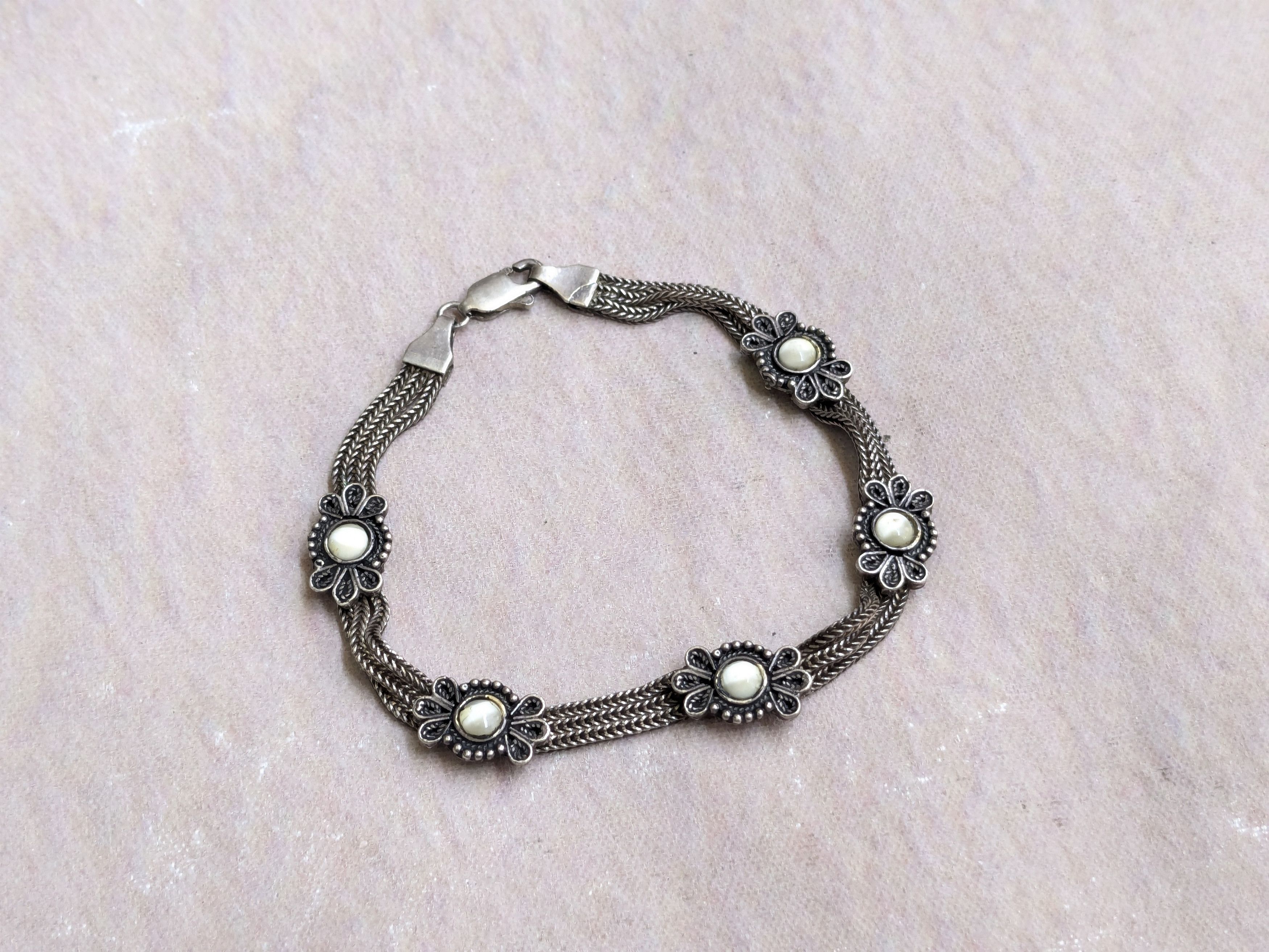 Vintage Sterling Silver Bracelet Flower 7.5