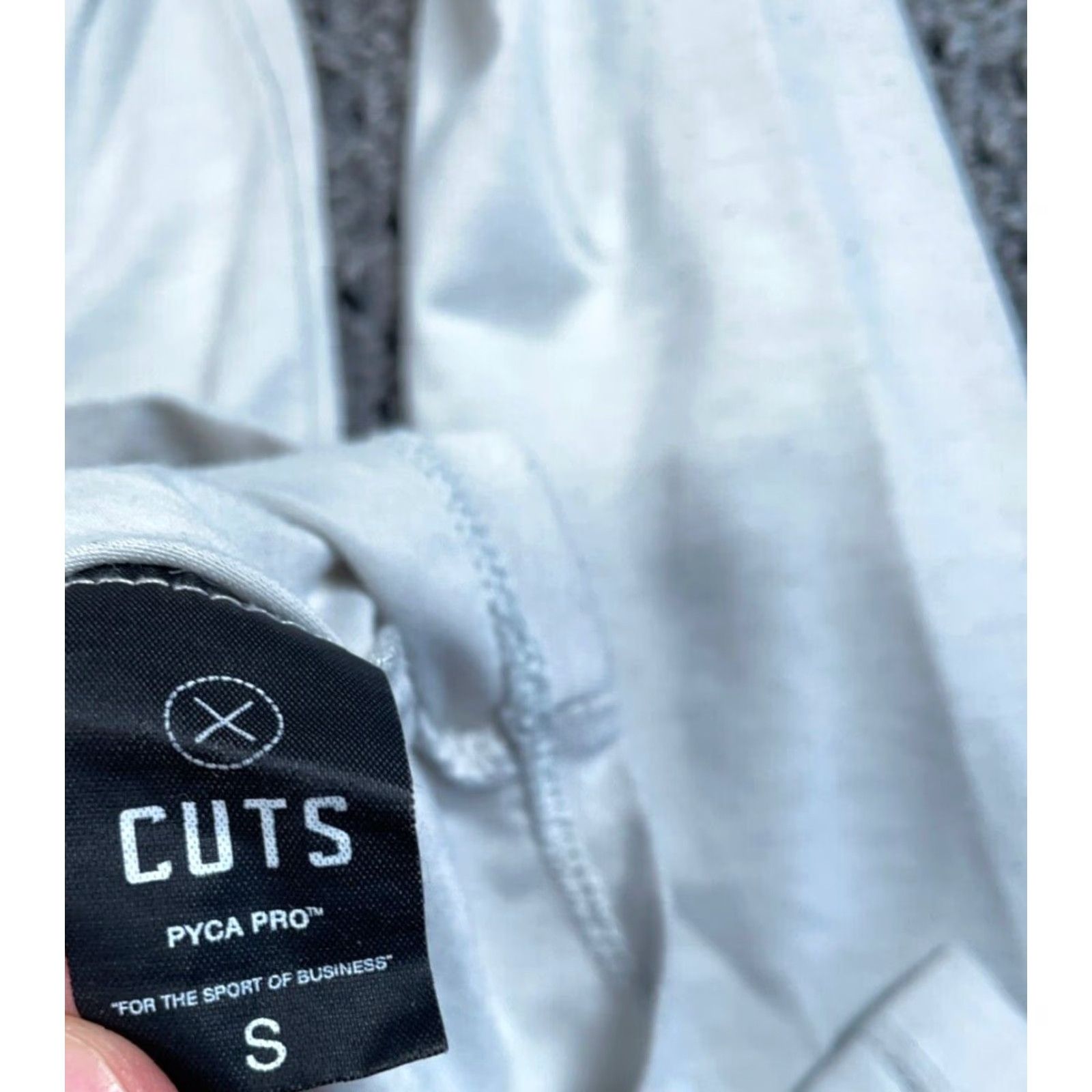 Cuts Cuts T-Shirt Henley Adult Small Gray Long Sleeve Curved Hem Elongated Pyca Pro Cotton Polyester Spandex Size US S / EU 44-46 / 1 - 4 Thumbnail