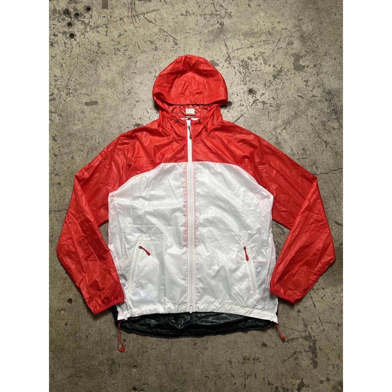 Nike NIKE NSW Swoosh Windrunner Retro Red White Mens L 2010 EUC Size US L / EU 52-54 / 3 - 1 Thumbnail