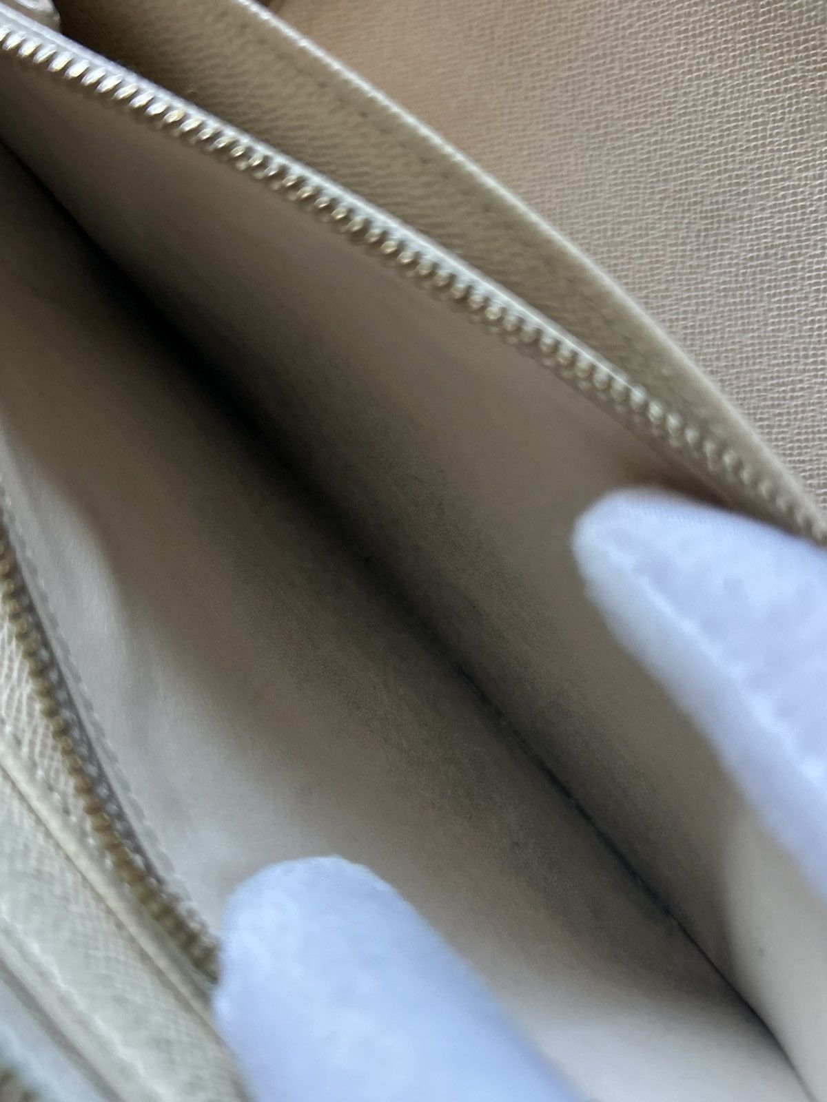 Louis Vuitton Louis Vuitton Damier Azur Zippy Wallet Size ONE SIZE - 10 Thumbnail