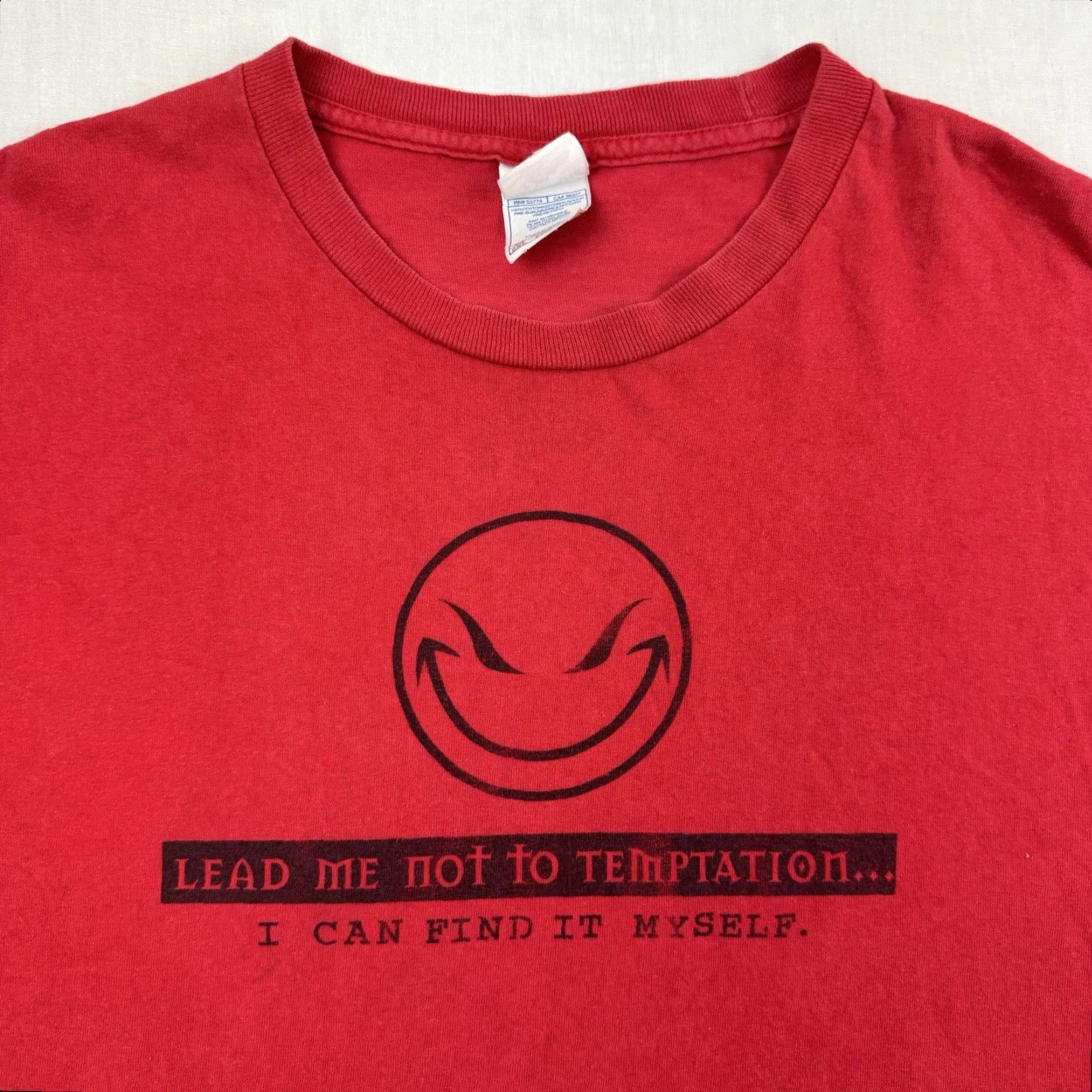 Vintage VINTAGE Tennessee River T-Shirt Adult 2XL Red Cotton Cartoon Hipster 90s Y2K Funny Shirt Mens Size US XXL / EU 58 / 5 - 3 Thumbnail