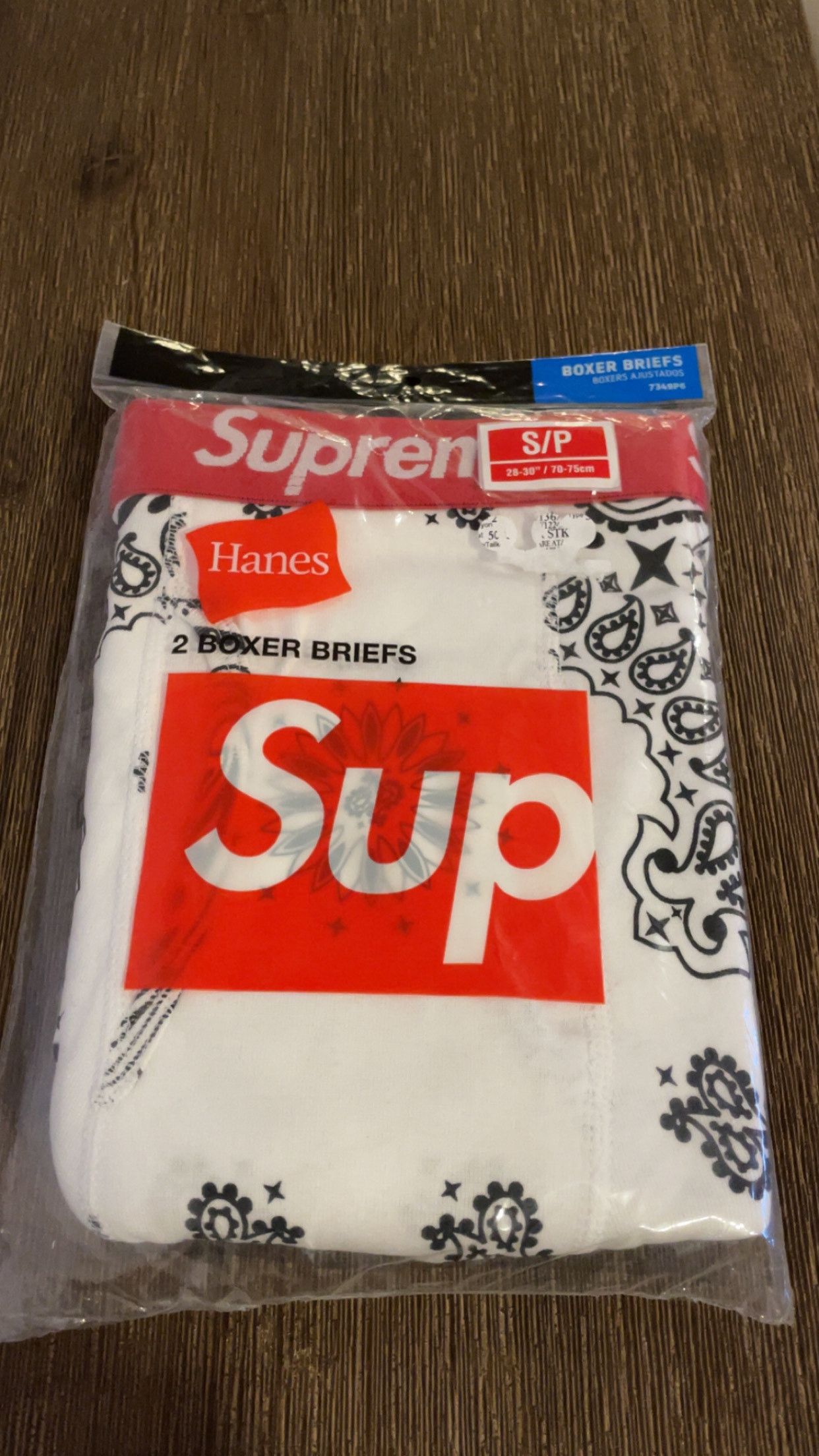 Supreme Supreme x Hanes boxers (2 pack - Small) Size 30 - 1 Thumbnail