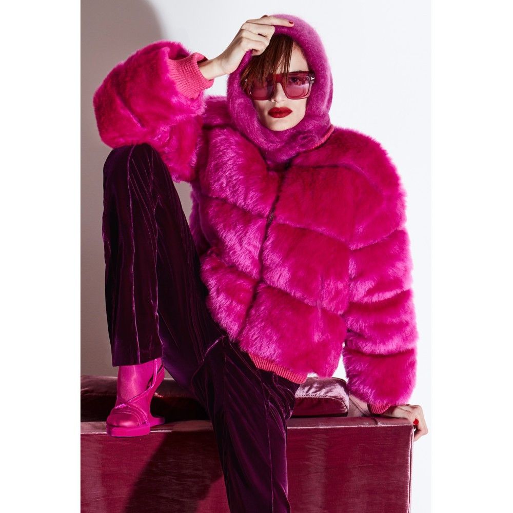 Tom Ford o1loc1c0924 S0453 Size: OS / Hooded Scarf in Fuchsia Size ONE SIZE - 2 Thumbnail
