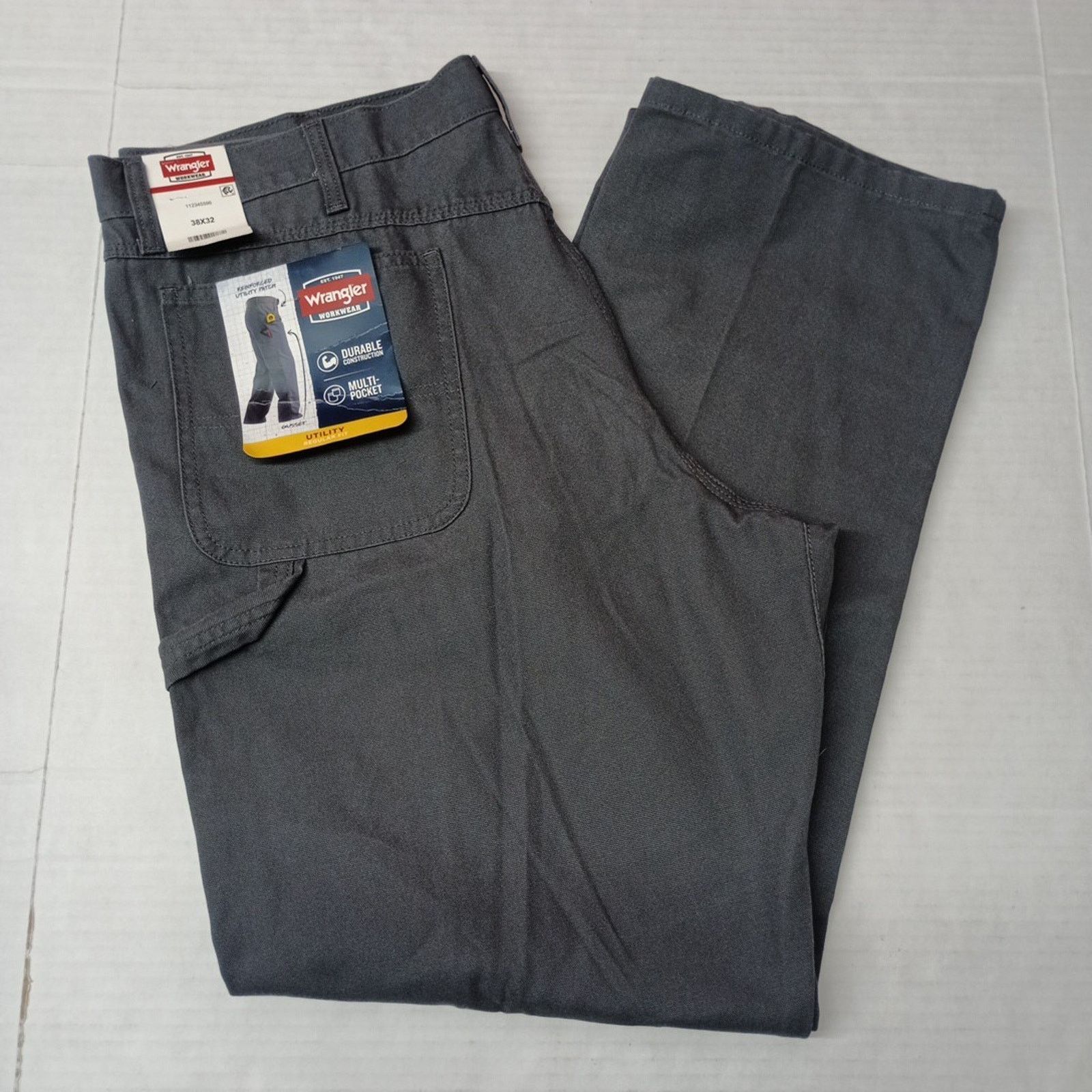 Wrangler Wrangler Carpenter Utility Pants Mens 38x32 Gray Regular Fit Size US 38 / EU 54 - 1 Thumbnail