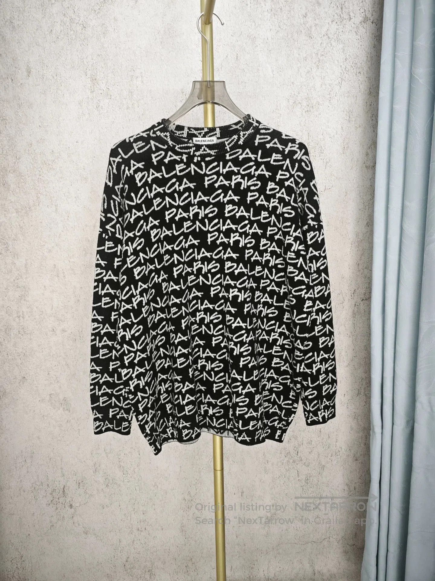 Balenciaga Balenciaga All-Letter Print Sweater. Size US L / EU 52-54 / 3 - 1 Thumbnail