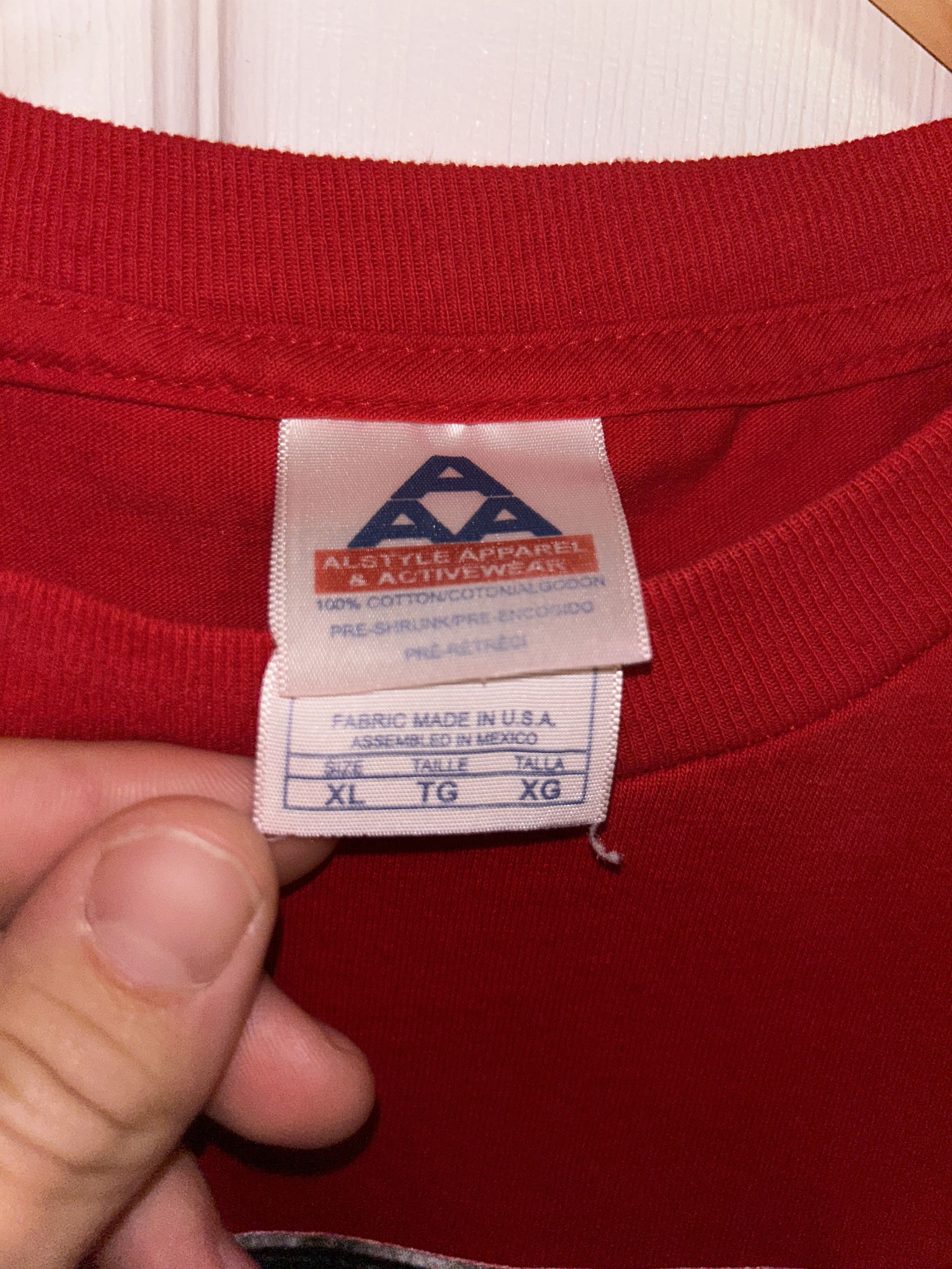 Alstyle × Vintage Vintage Red Wings Graphic Tee Size US XL / EU 56 / 4 - 2 Thumbnail