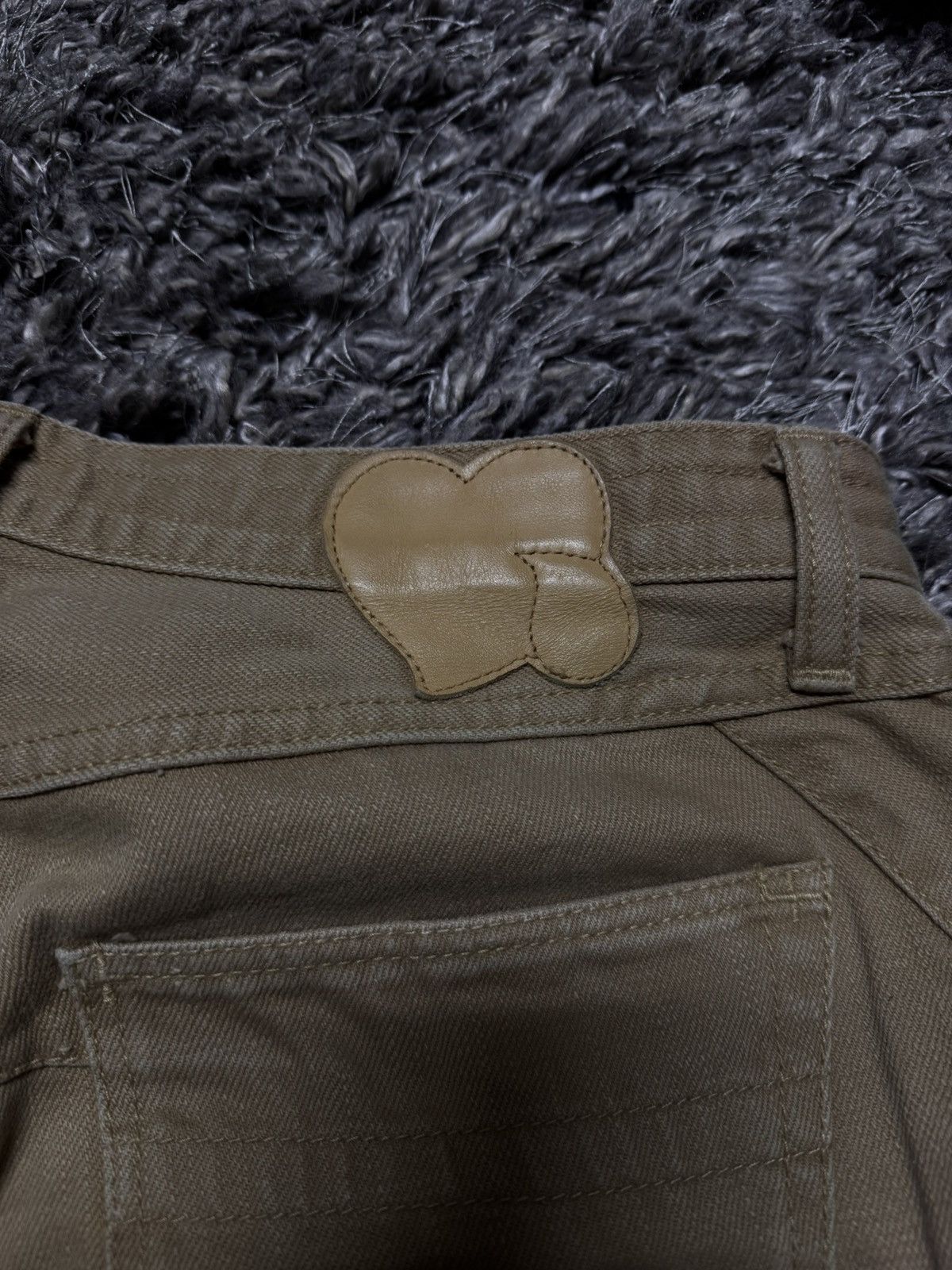 Number (N)ine Number (N)ine industrial crying heart khakis Size US 30 / EU 46 - 8 Thumbnail