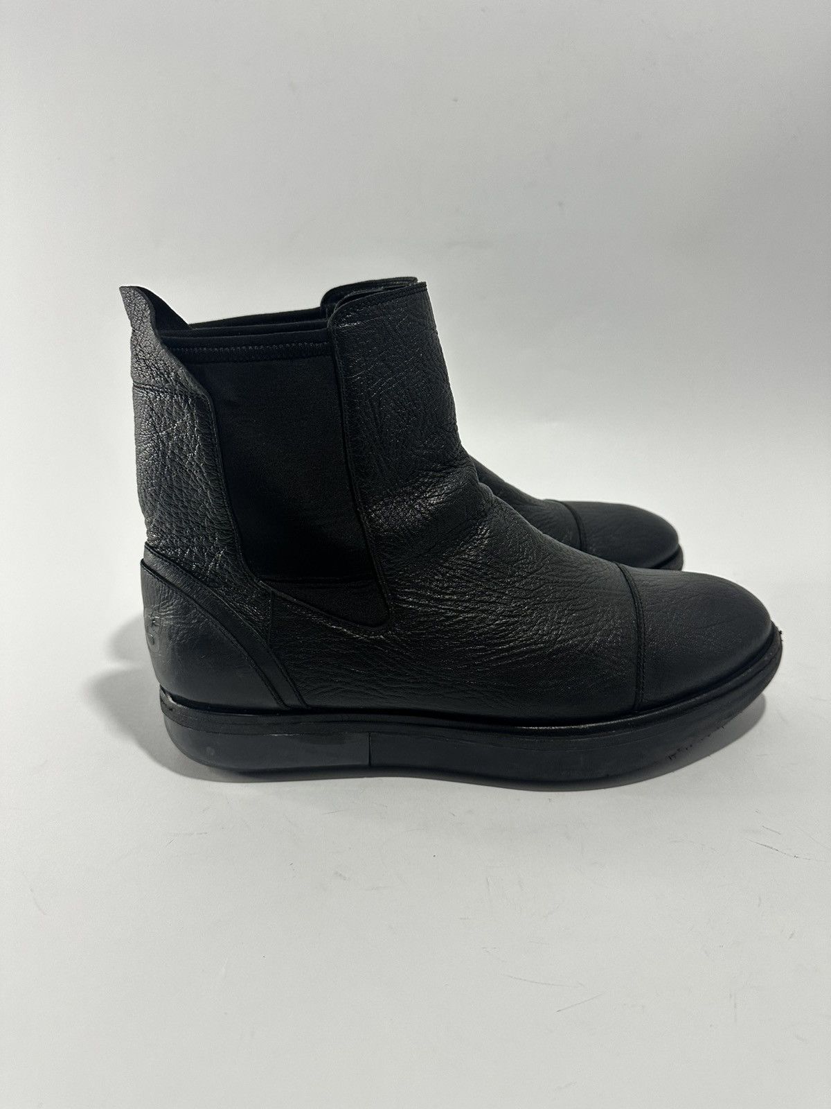 Adidas × Yohji Yamamoto ADIDAS X YOHJI YAMAMOTO BLACK LEATHER CHELSEA BOOTS Size US 9.5 / EU 42-43 - 3 Thumbnail