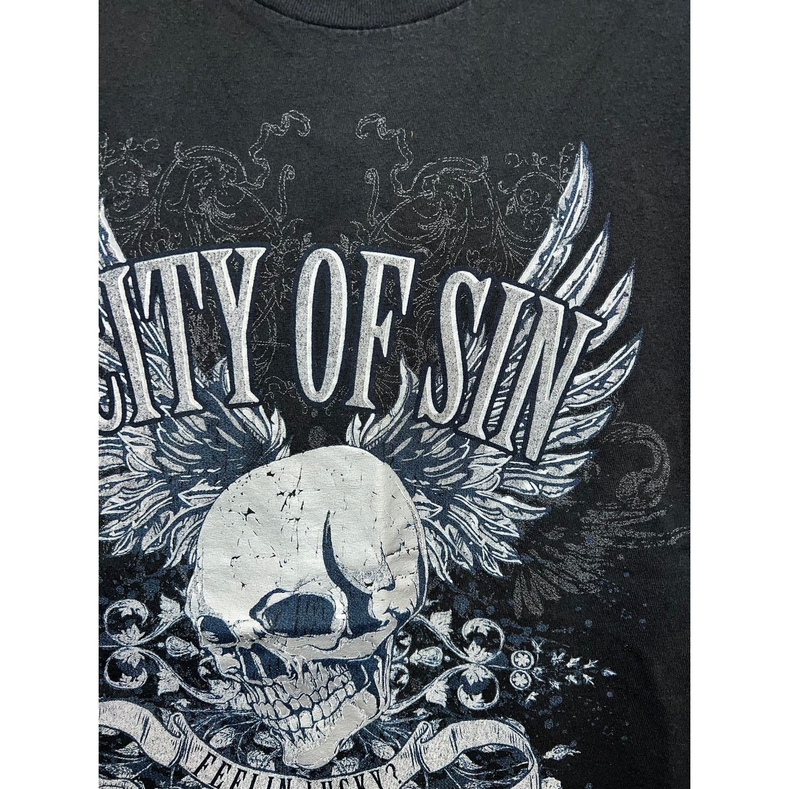 Vintage Y2K Las Vegas Shirt City Of Sin Feeling Lucky Skull Wings L Size US L / EU 52-54 / 3 - 4 Thumbnail