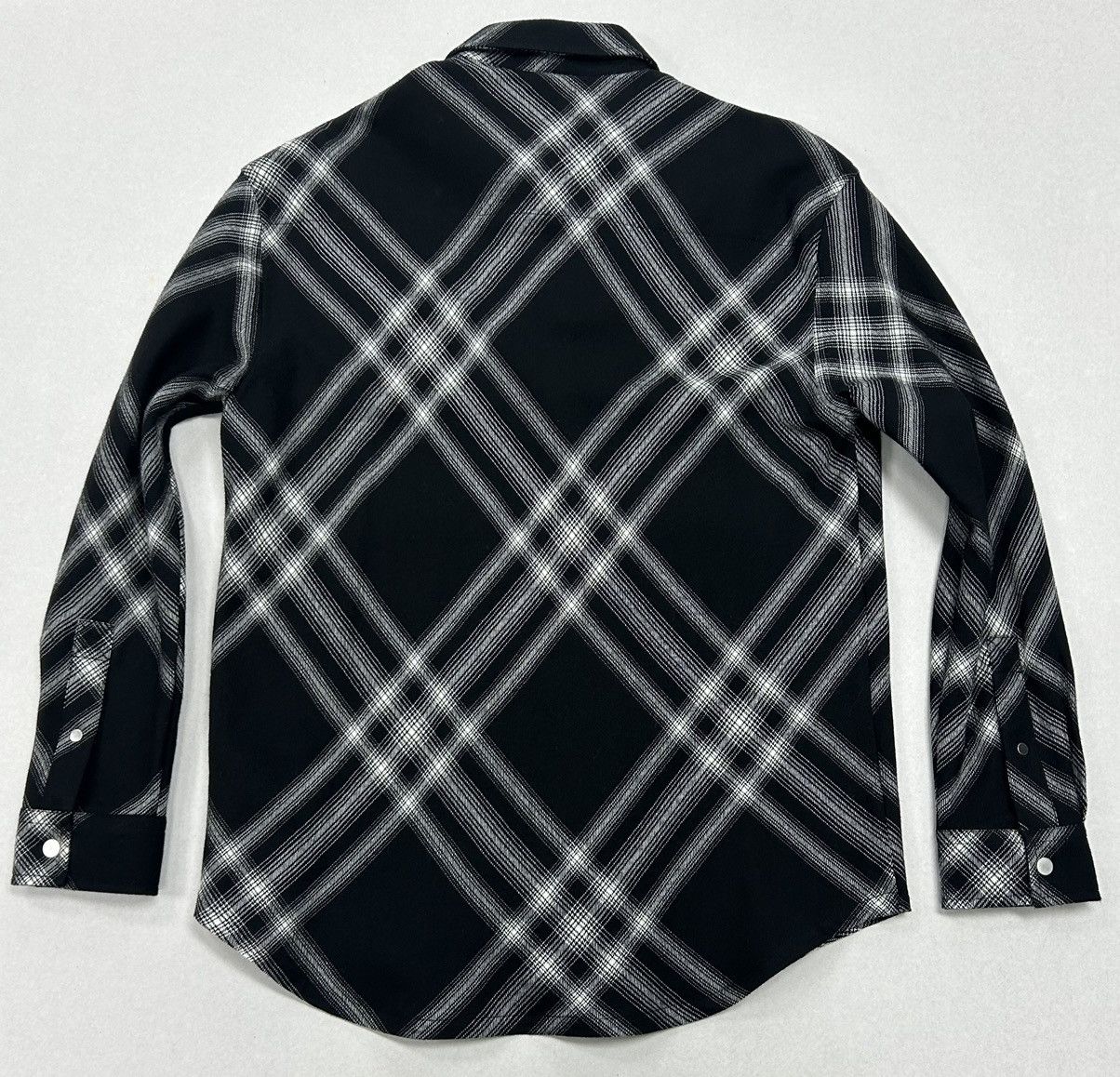 Burberry Burberry Black Checked Wool Shirt Size US S / EU 44-46 / 1 - 2 Thumbnail