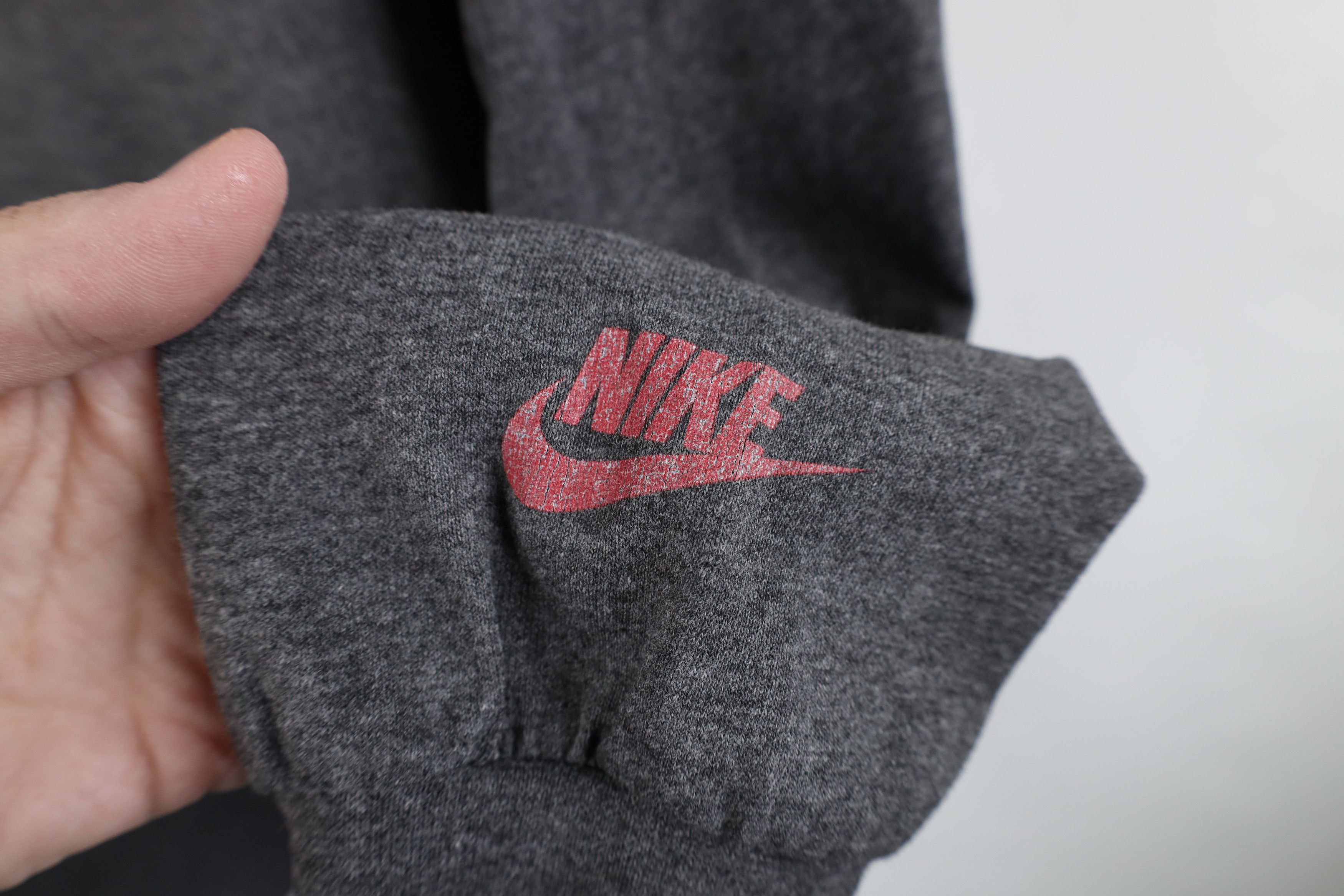 Nike Vintage 90s Y2K Nike Air Center Swoosh Long Sleeve T-Shirt Size US L / EU 52-54 / 3 - 4 Thumbnail