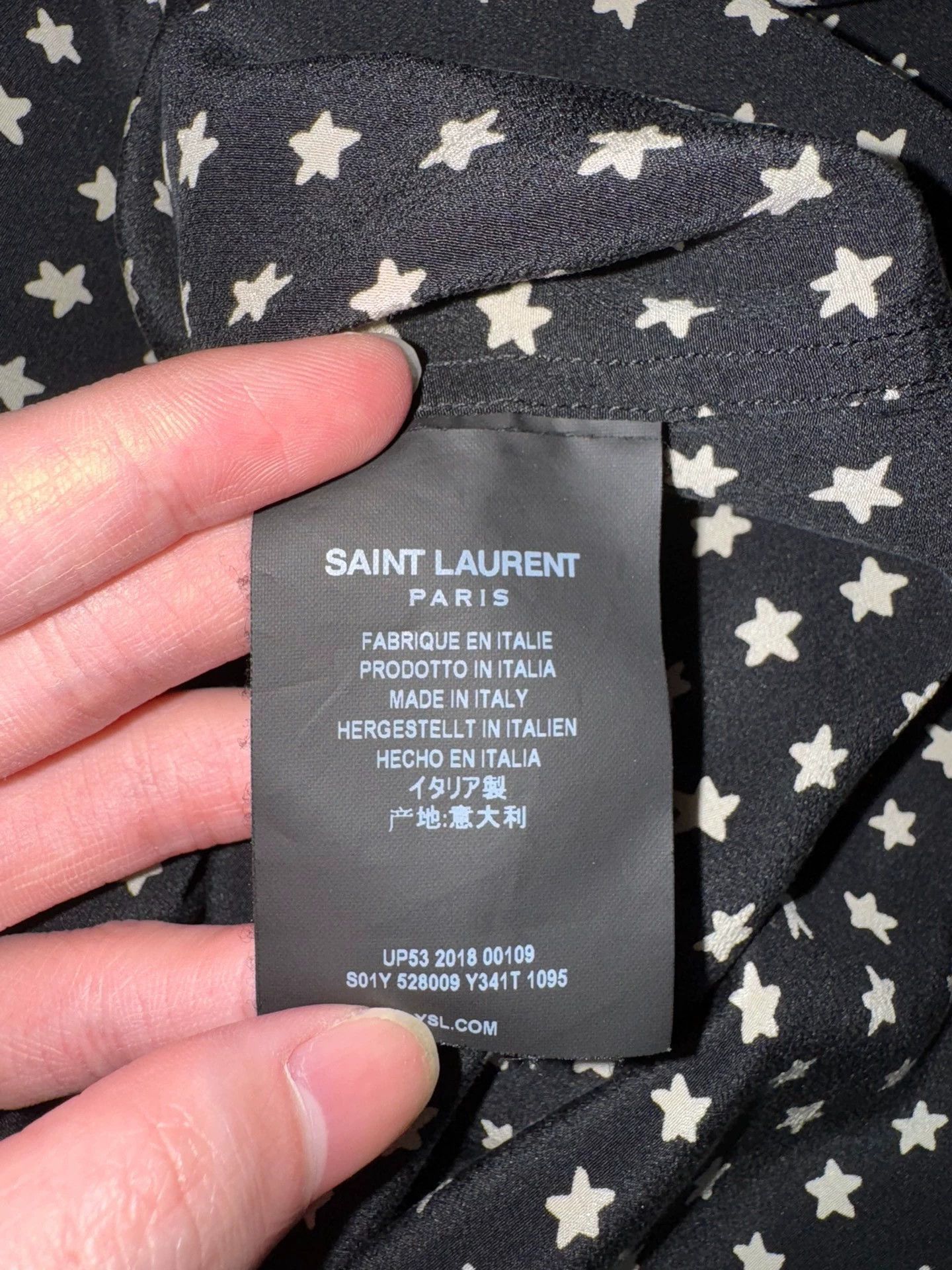 Saint Laurent Paris Saint Laurent SLPall-over print mulberry silk star shirt Size US S / EU 44-46 / 1 - 4 Thumbnail