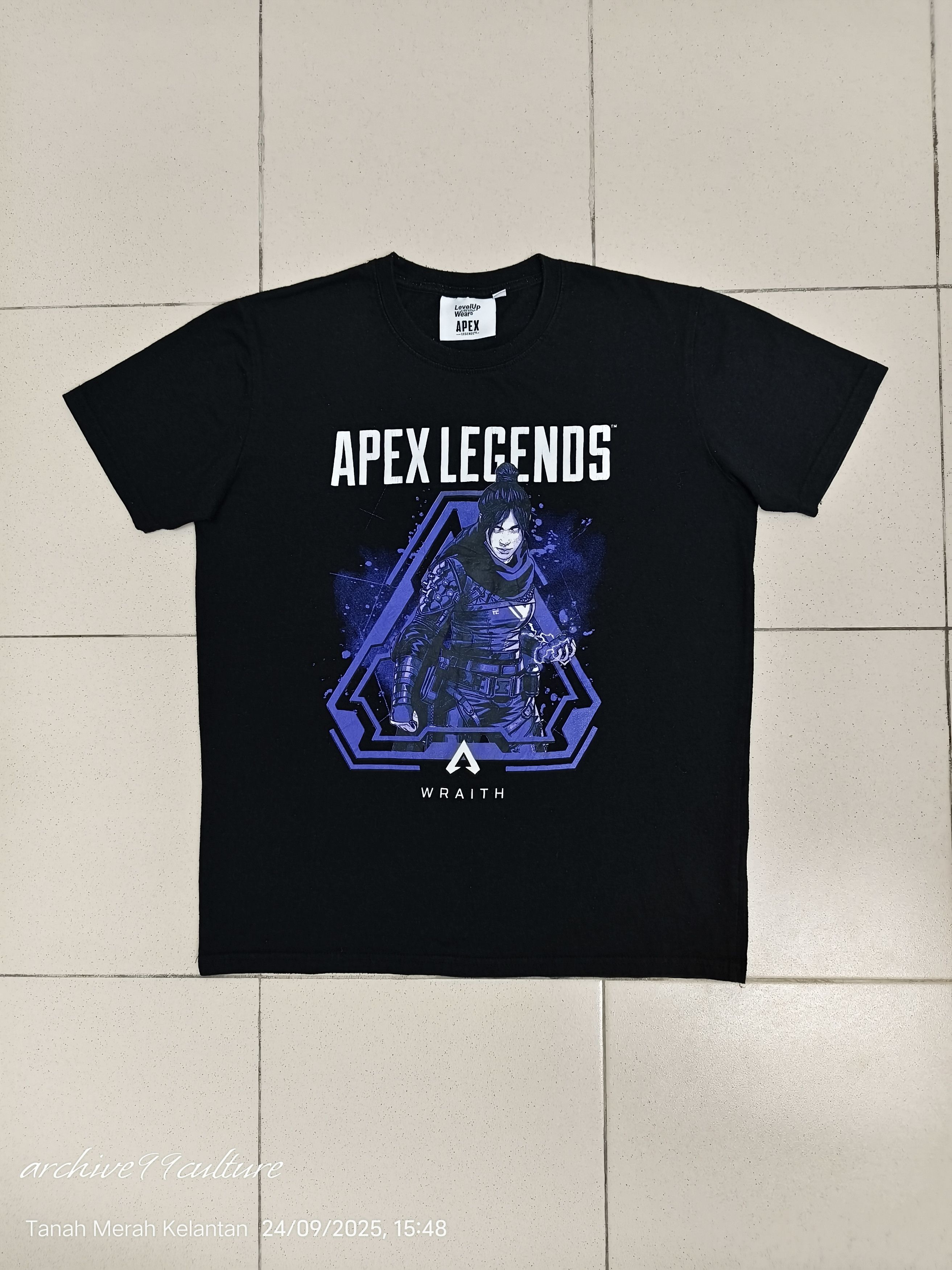 Apex 2019 Official merch Apex Legends Wraith by level up wear Size US S / EU 44-46 / 1 - 1 Thumbnail