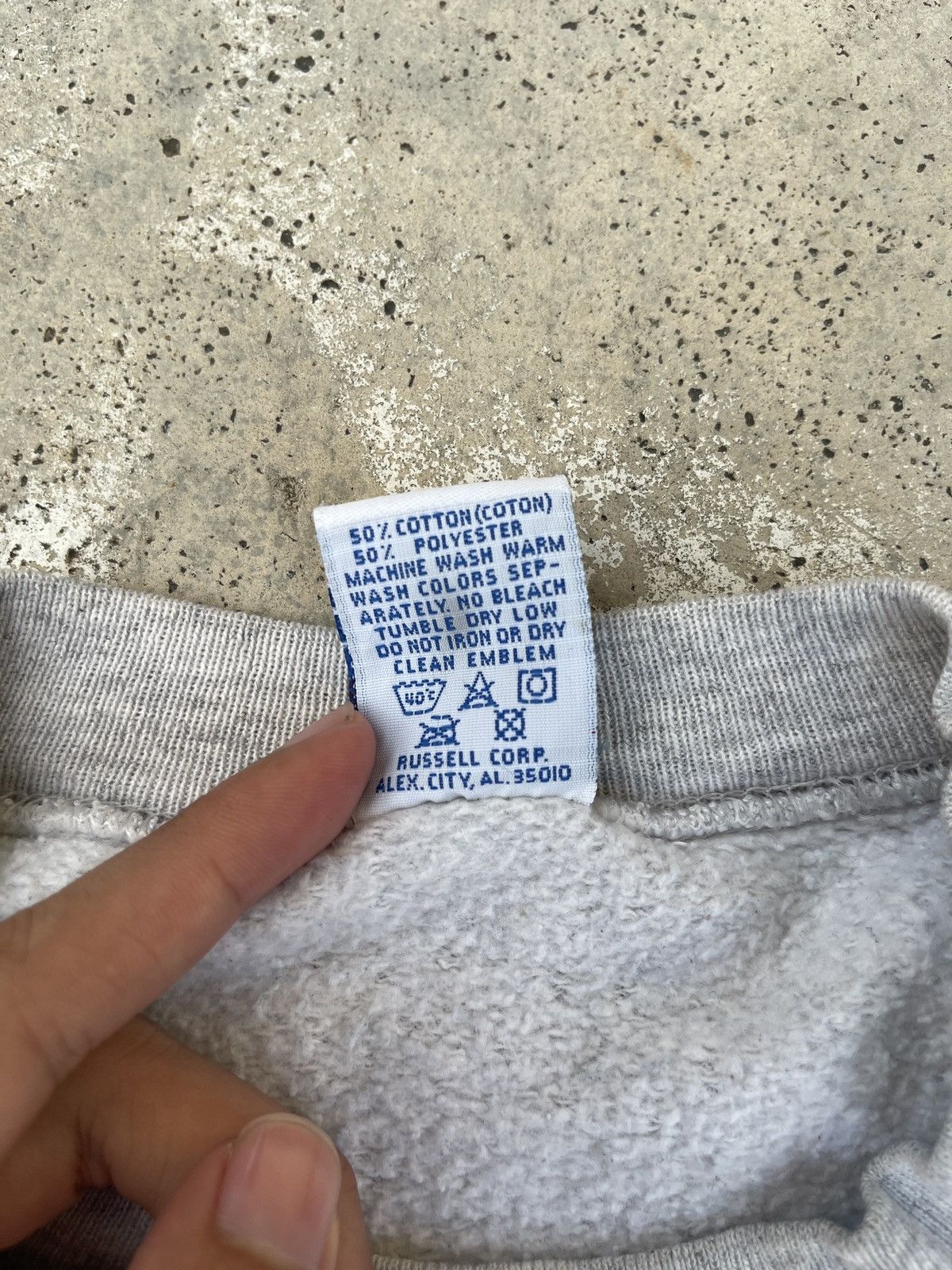 Russell Athletic × Vintage Vintage Russell Athletic Westy Grey Sweatshirt Size US L / EU 52-54 / 3 - 10 Thumbnail