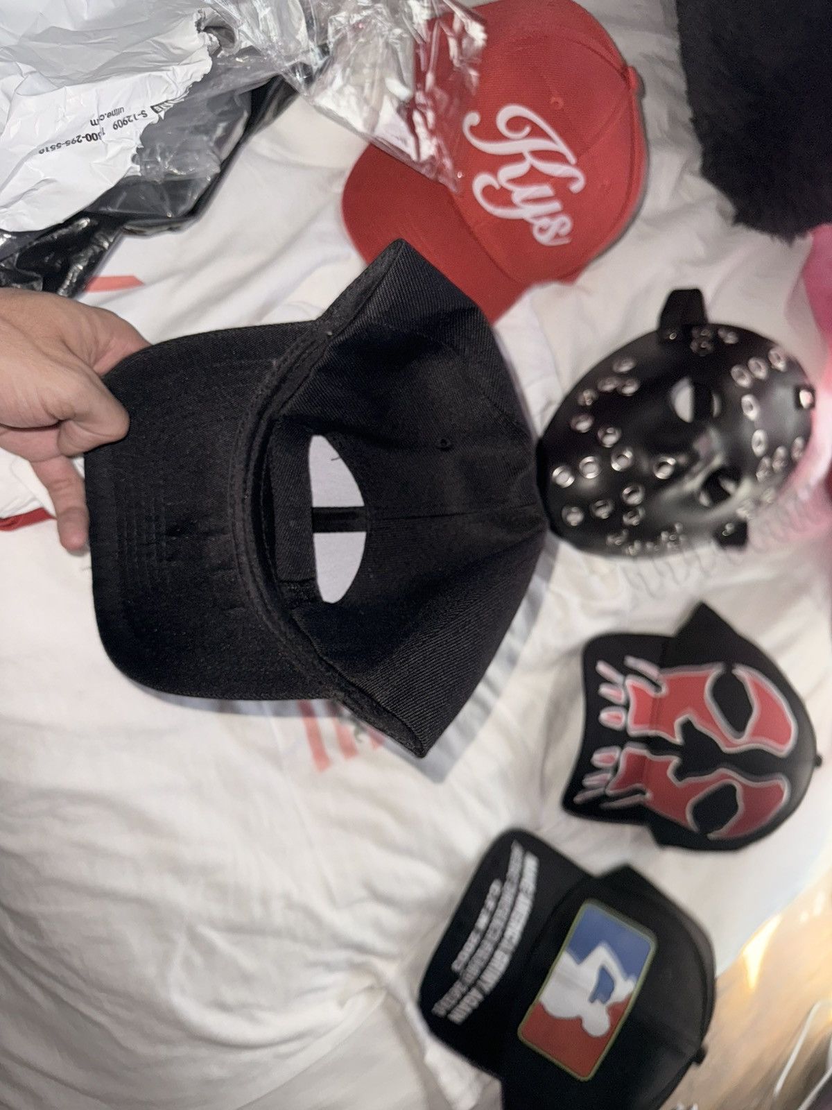Grimykids Sold Out Mystery Box Bundle From Grimy Kids 4 Hats w 1 Mask Size ONE SIZE - 10 Thumbnail