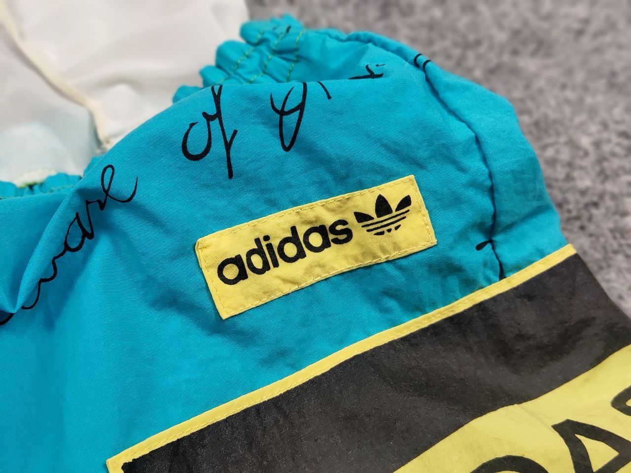 Adidas Rare Vintage 90s Adidas Line Wave There Multi Logo Shorts Size US 34 / EU 50 - 11 Thumbnail