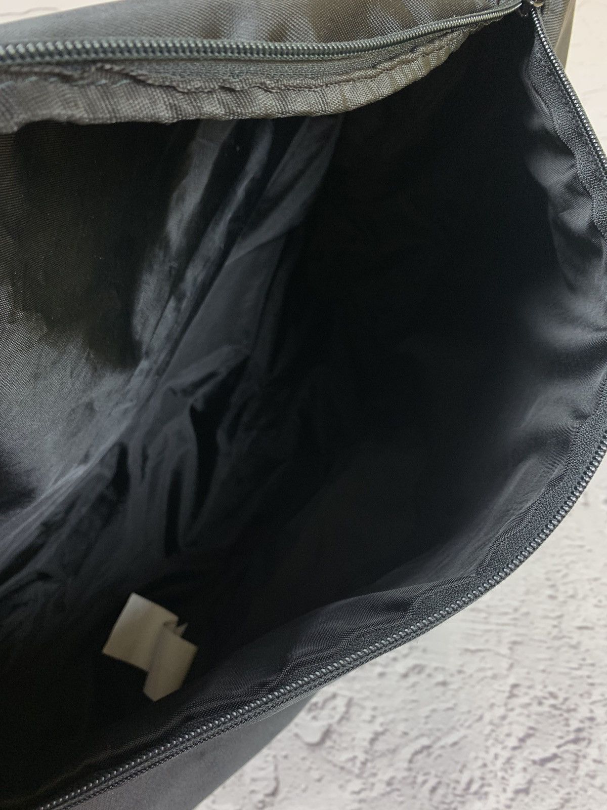 Raf Simons Raf Simons Eastpak Sling Bag Y2K Vintage Size ONE SIZE - 5 Thumbnail