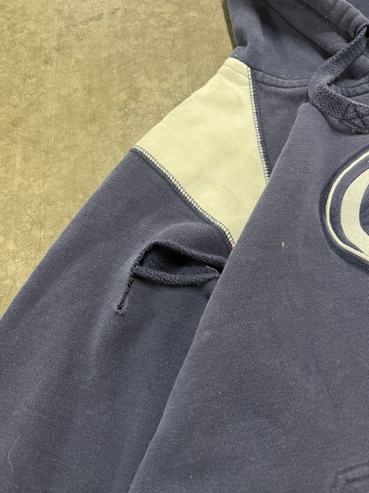 Nike × Vintage Nike center swoosh Penn state college thrashed faded hype Size US L / EU 52-54 / 3 - 7 Thumbnail