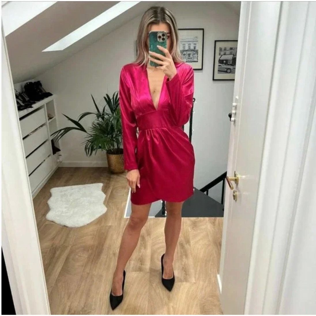 Zara ZARA BLOGGER FAVORITE LAMINATED MINI DRESS FUCHSIA Size M / US 6-8 / IT 42-44 - 5 Thumbnail